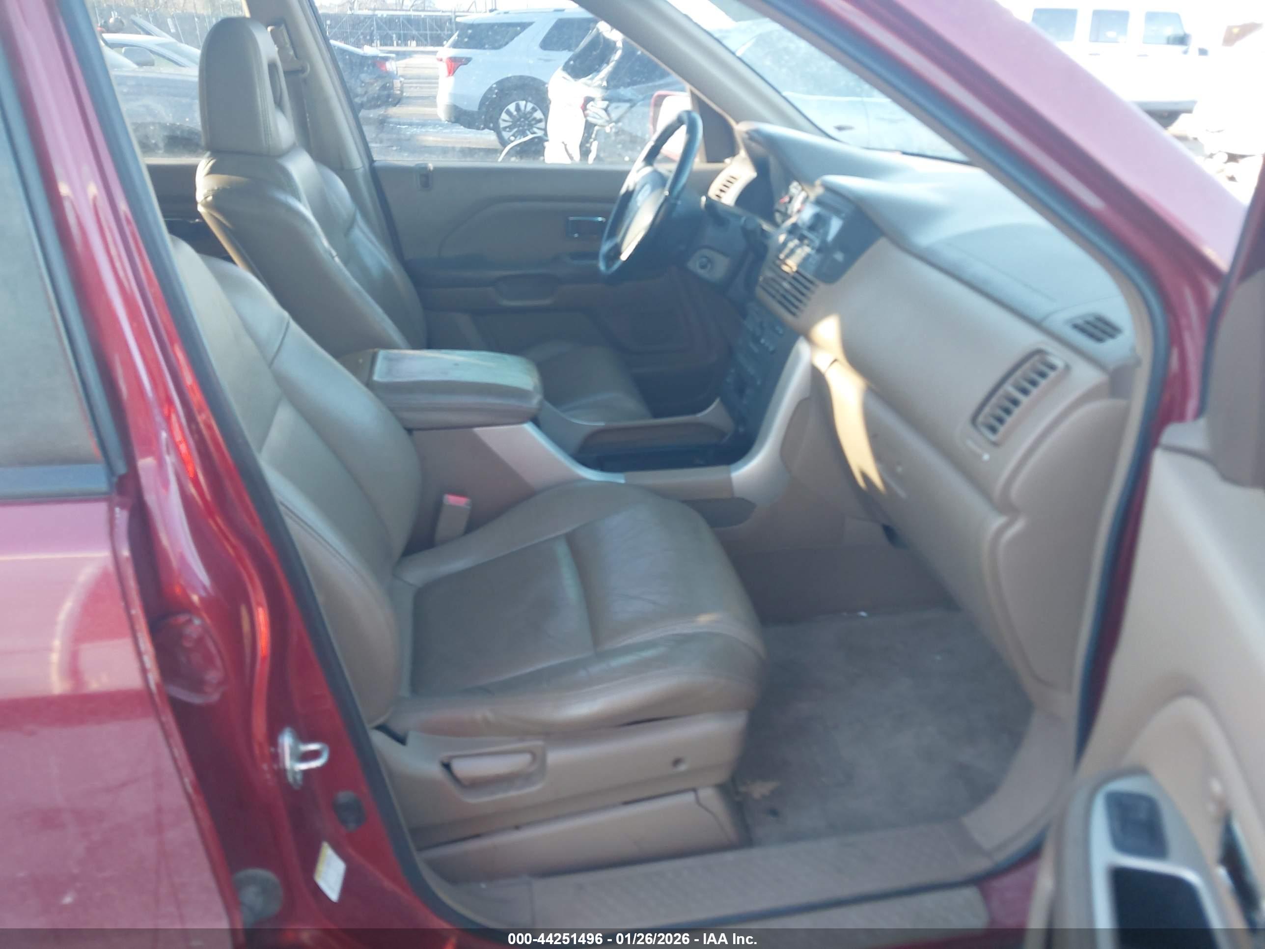 HONDA PILOT image 5