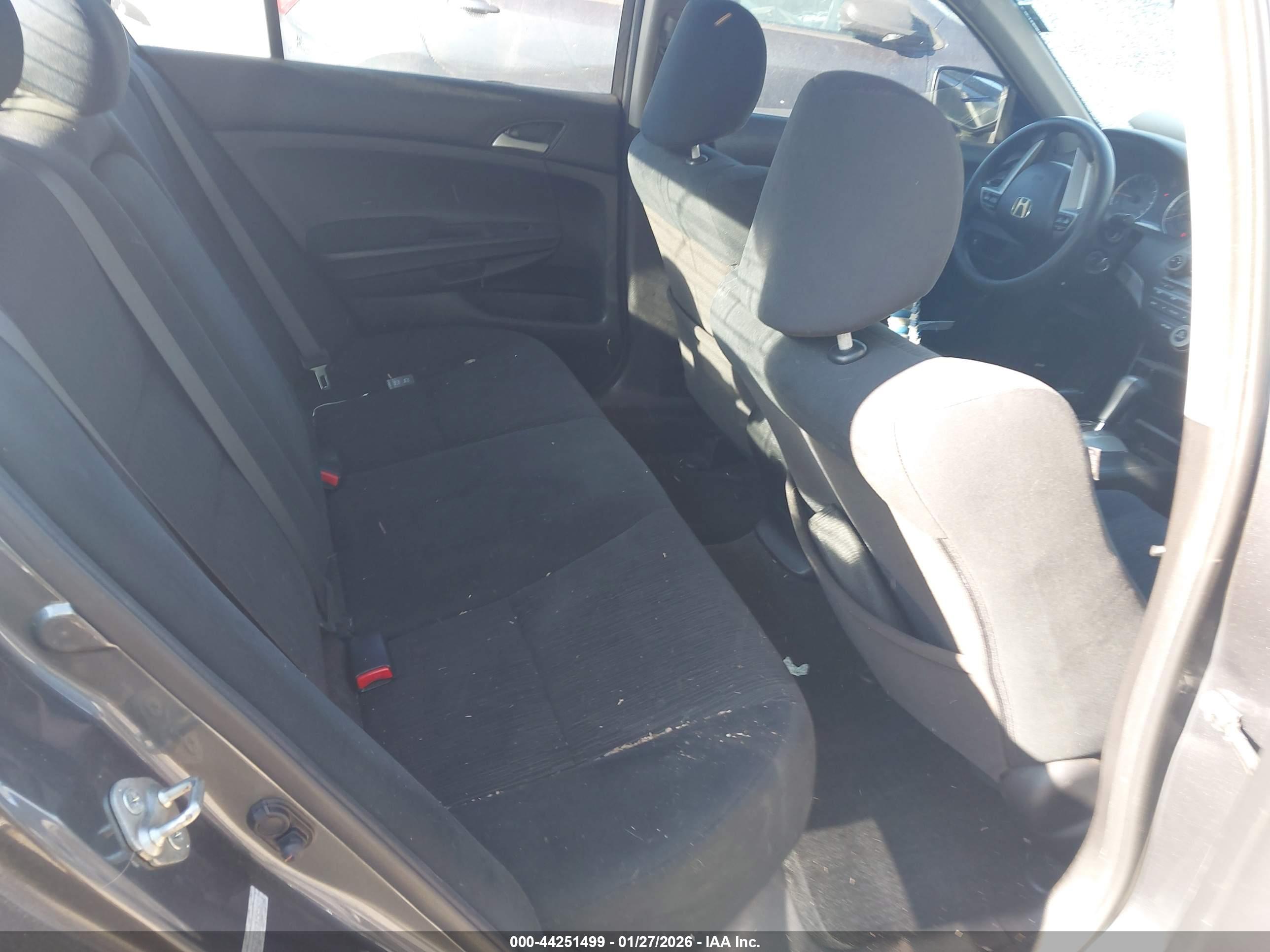 HONDA ACCORD image 8