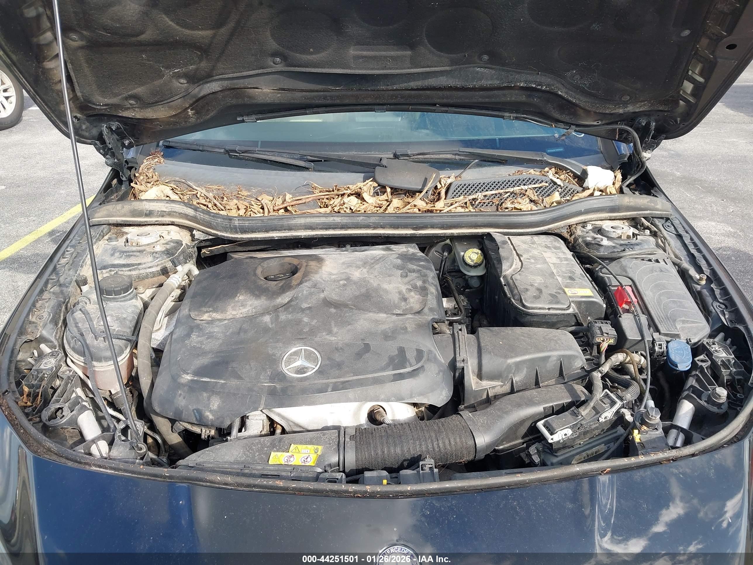 MERCEDES-BENZ CLA image 10
