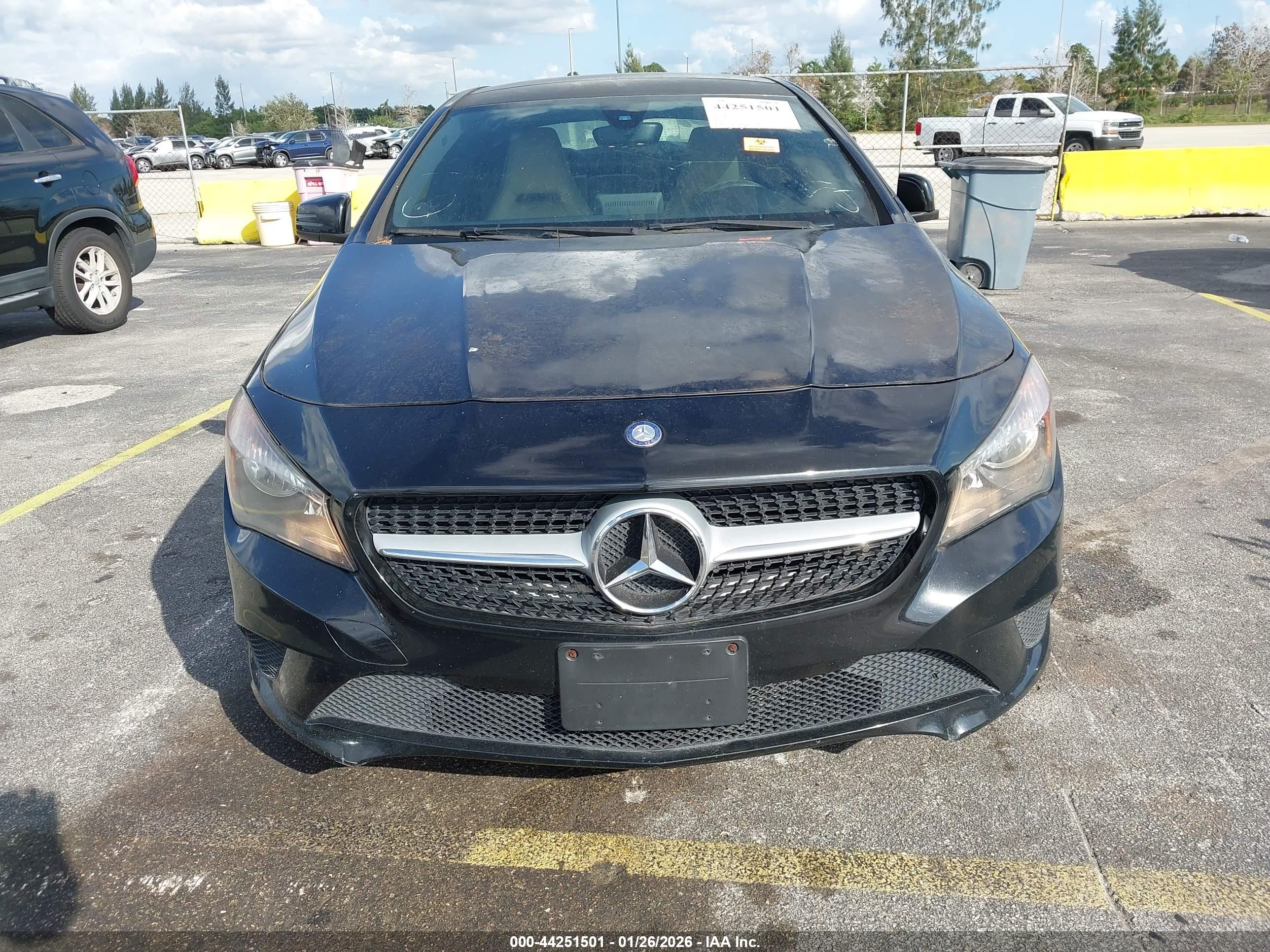 MERCEDES-BENZ CLA image 6