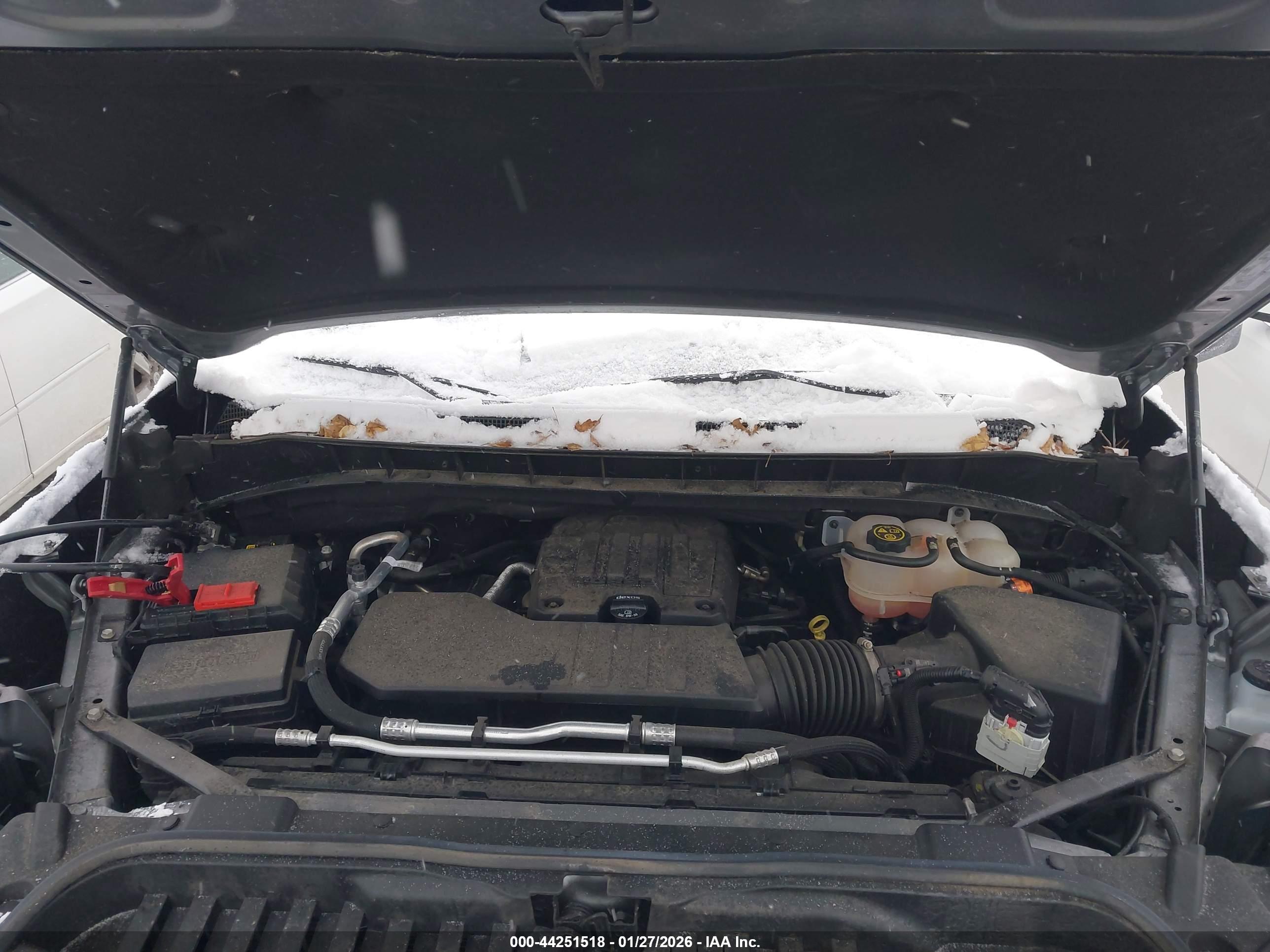 CHEVROLET SILVERADO image 10