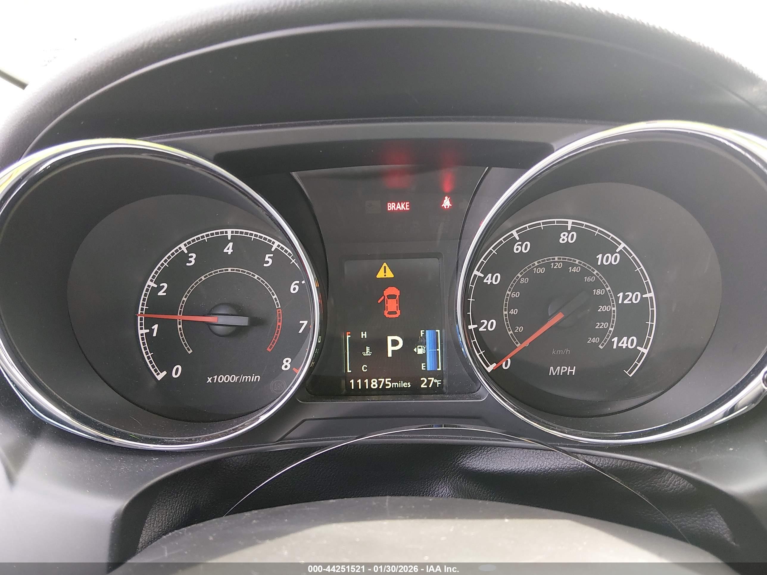 MITSUBISHI OUTLANDER image 7