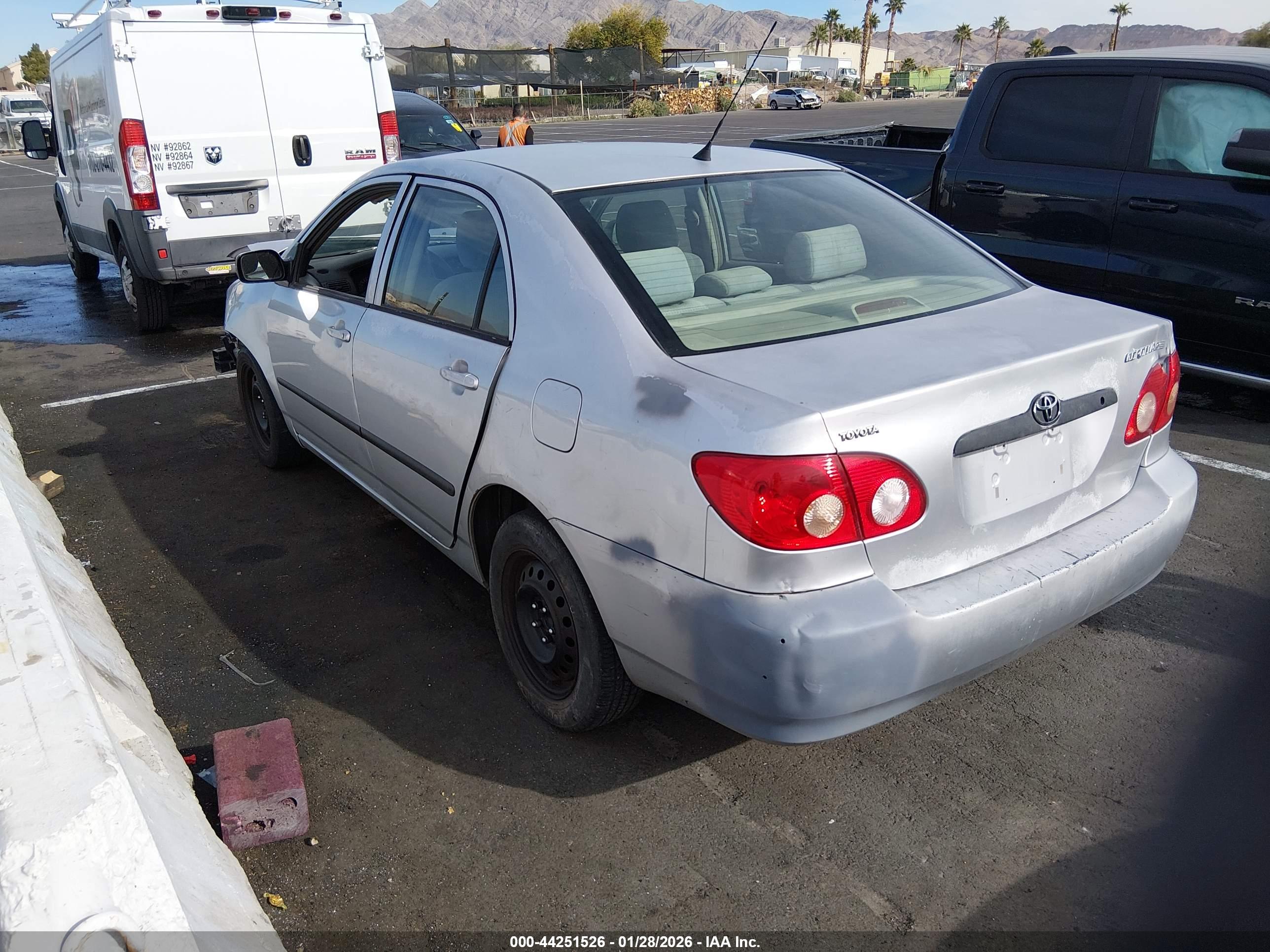 TOYOTA COROLLA image 3