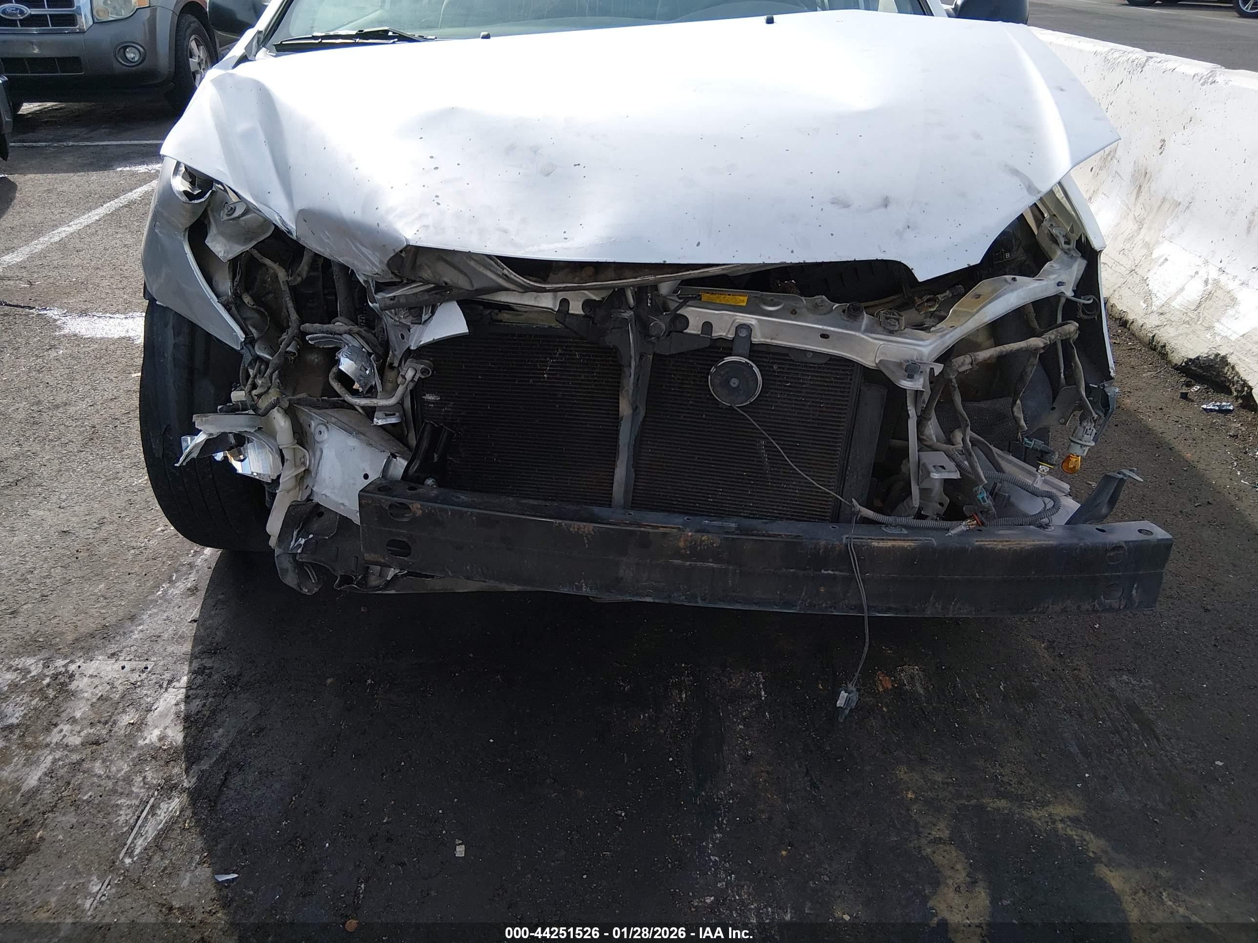 TOYOTA COROLLA image 6