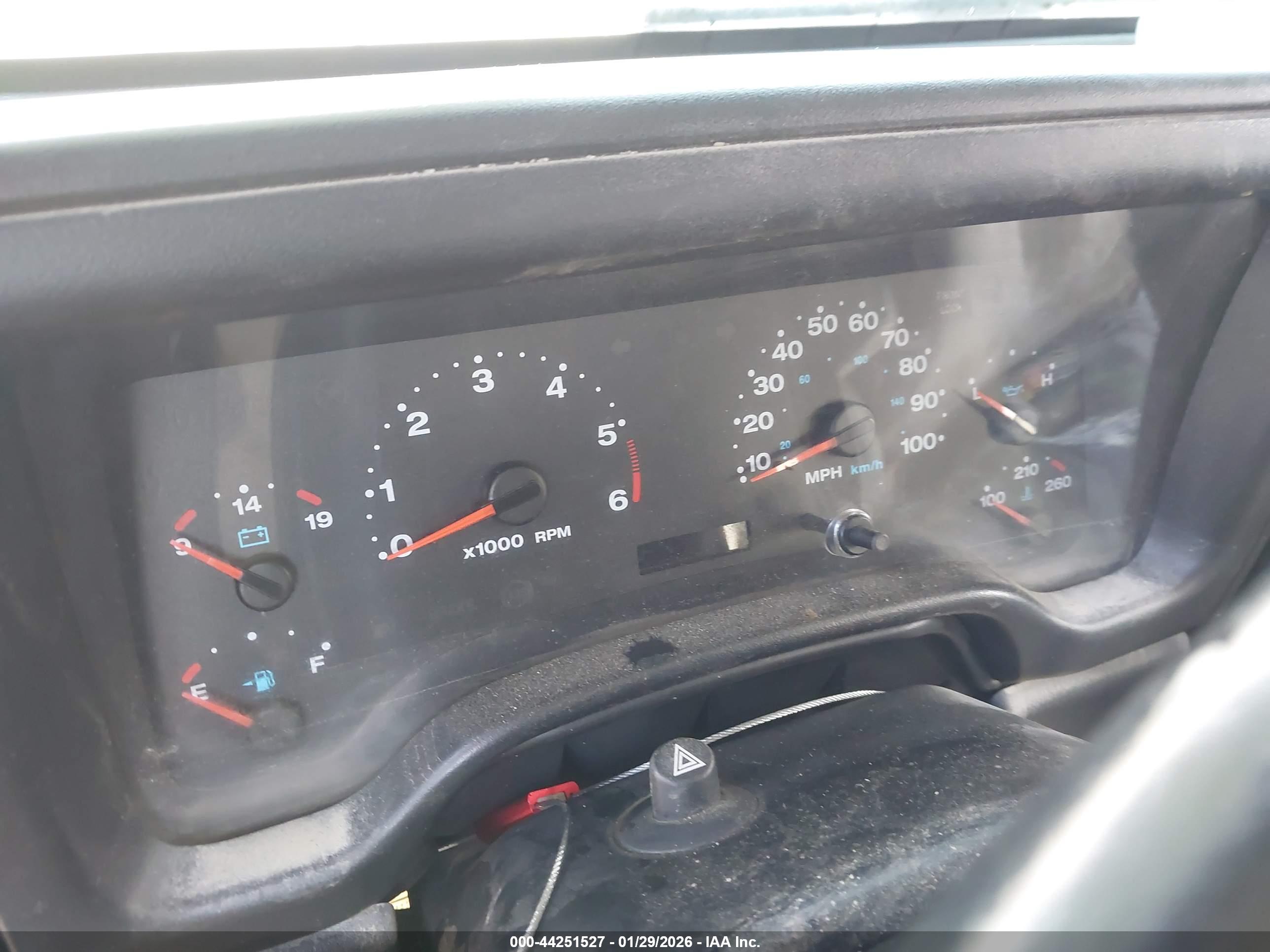 JEEP WRANGLER image 7