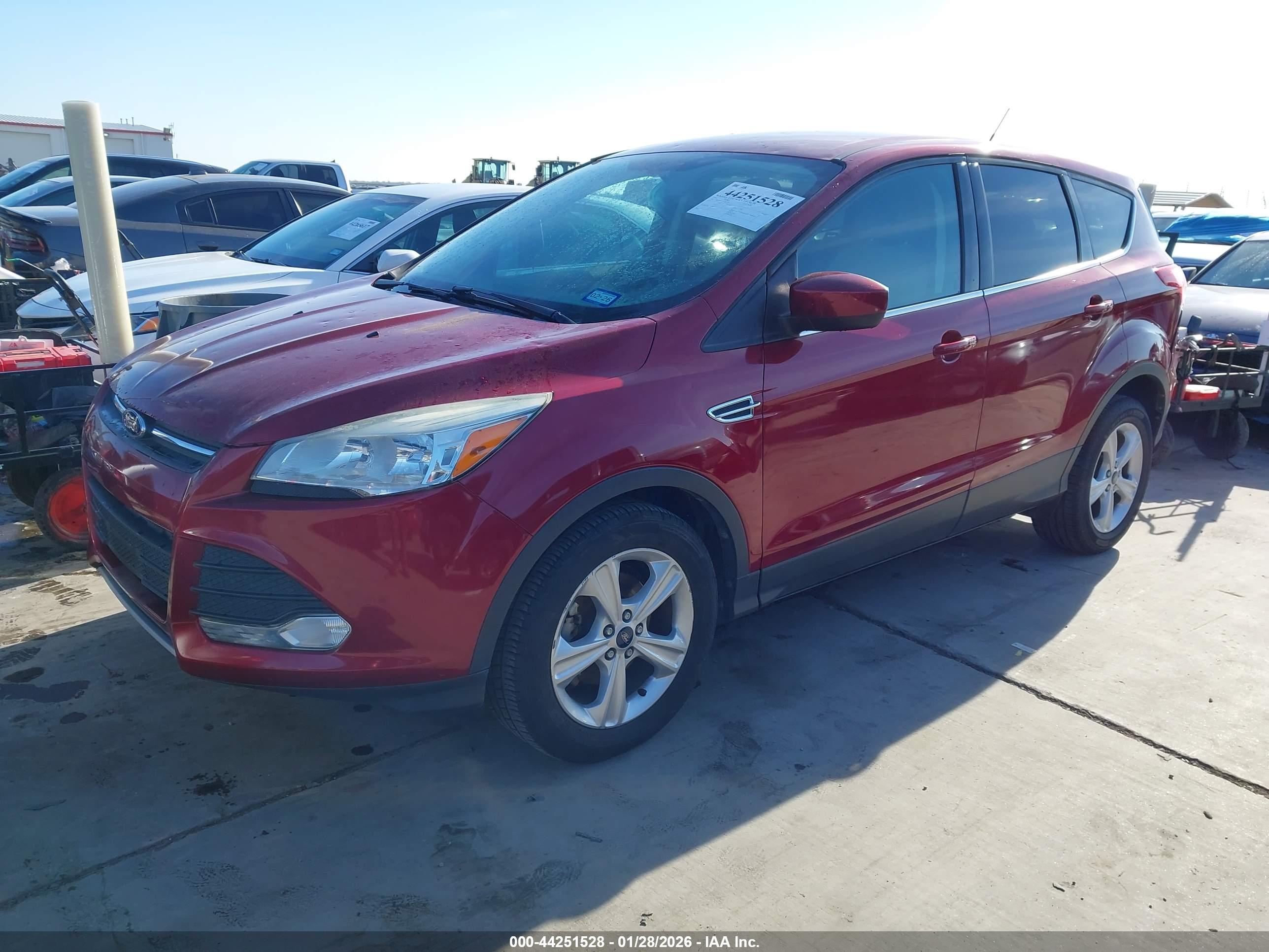 FORD ESCAPE image 2
