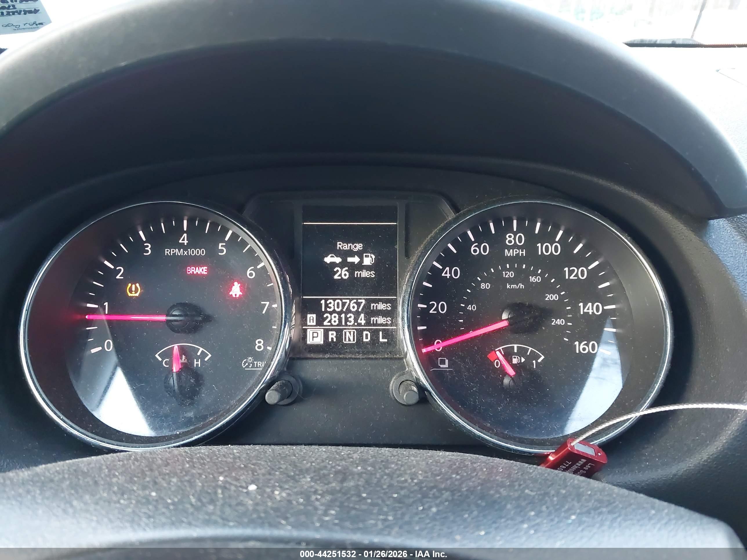 NISSAN ROGUE image 7