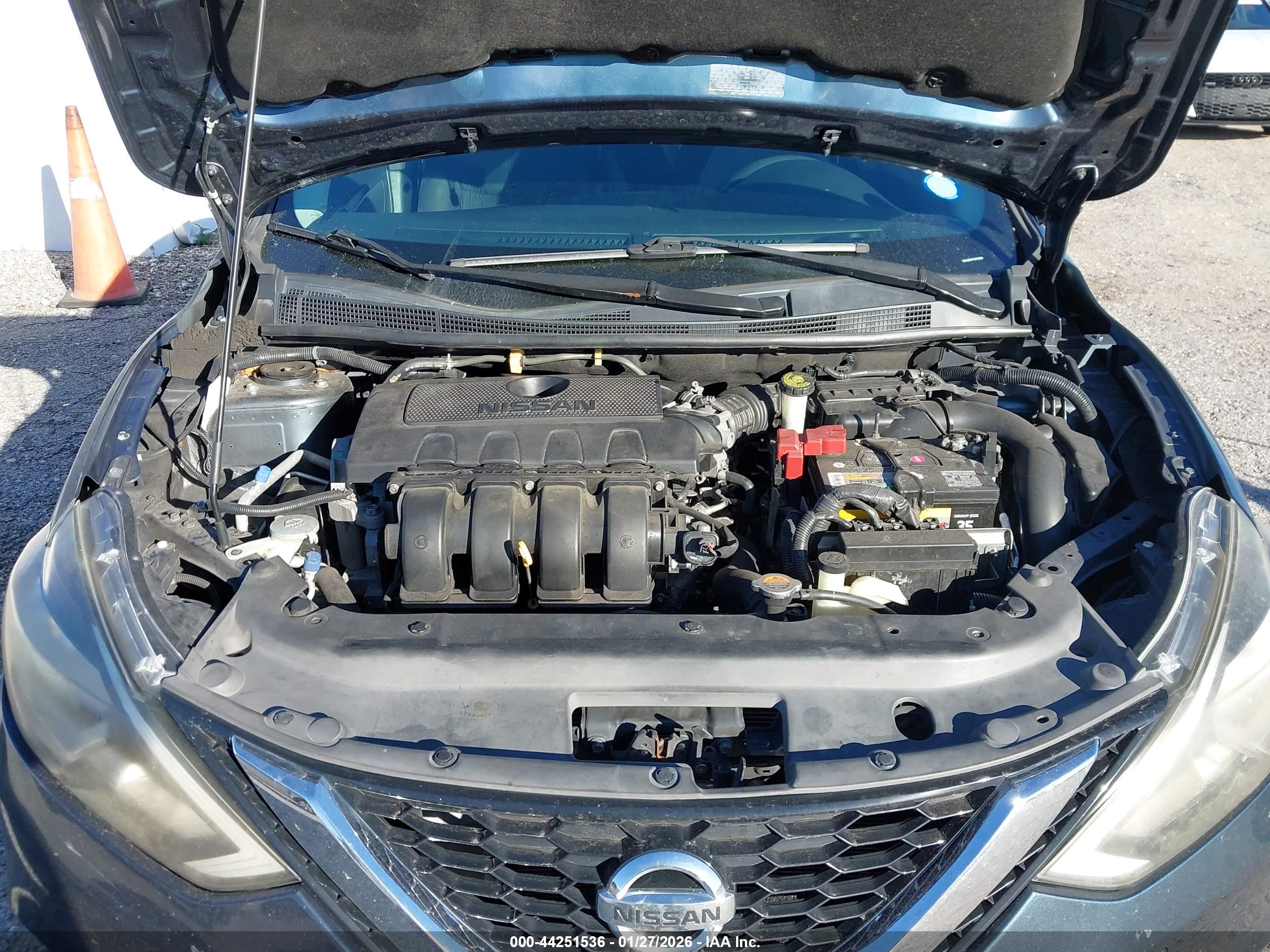 NISSAN SENTRA image 10
