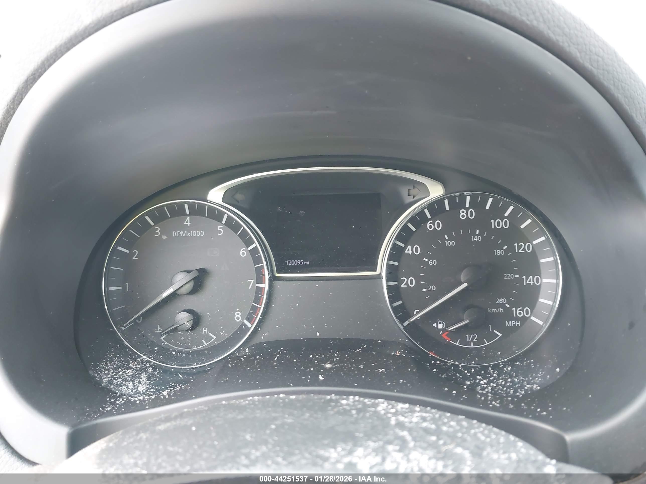 NISSAN ALTIMA image 7