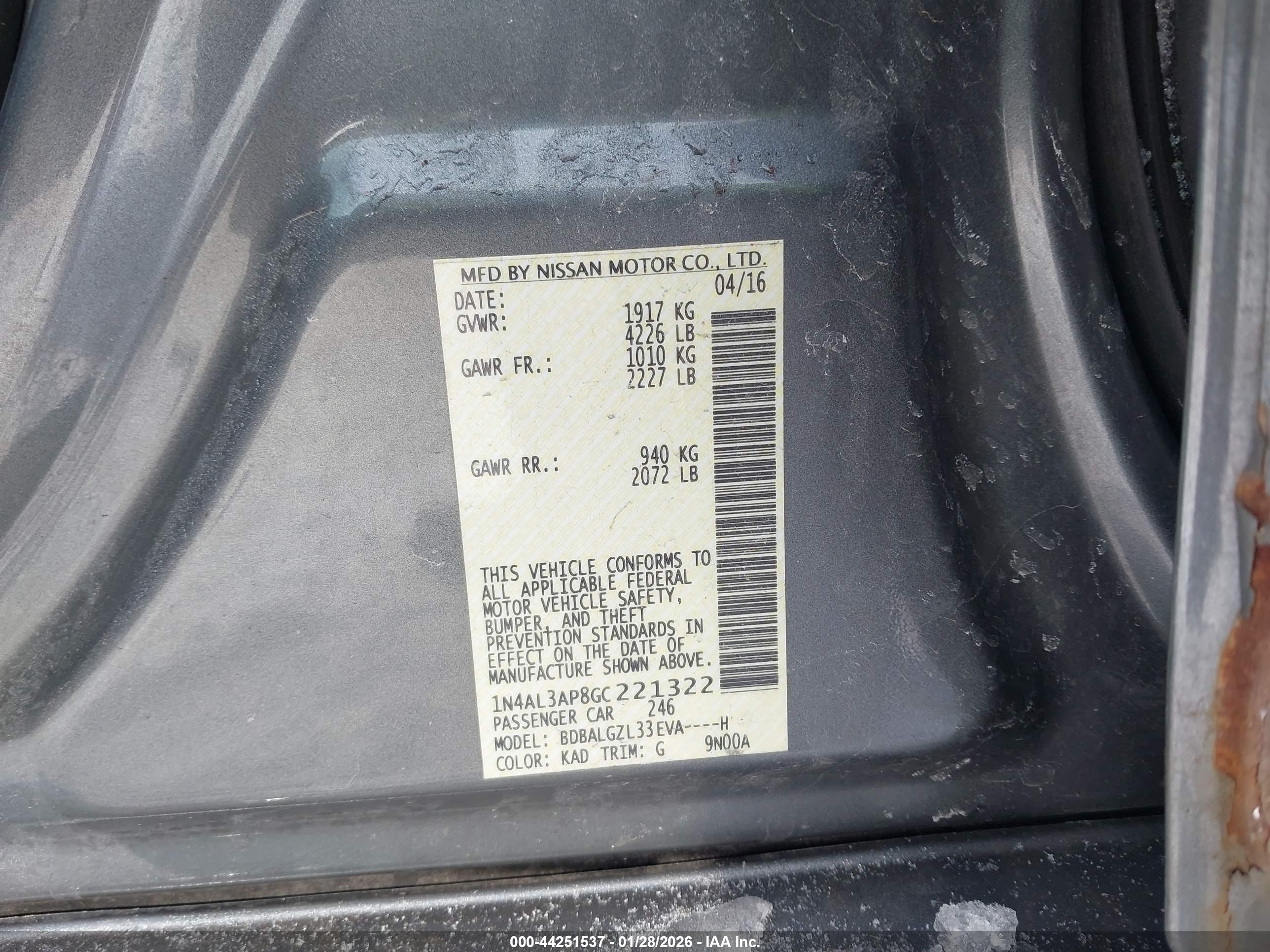 NISSAN ALTIMA image 9