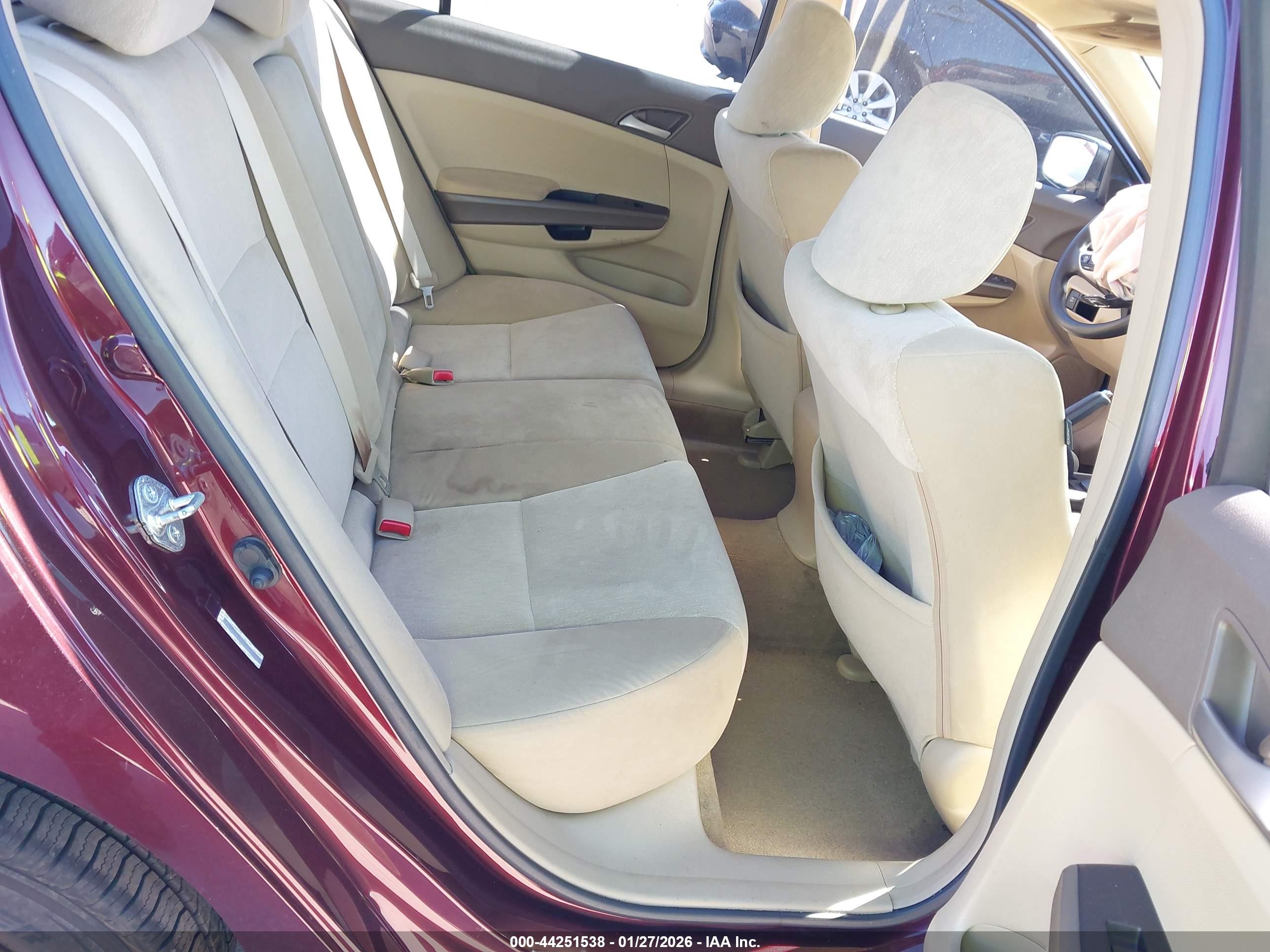 HONDA ACCORD image 8