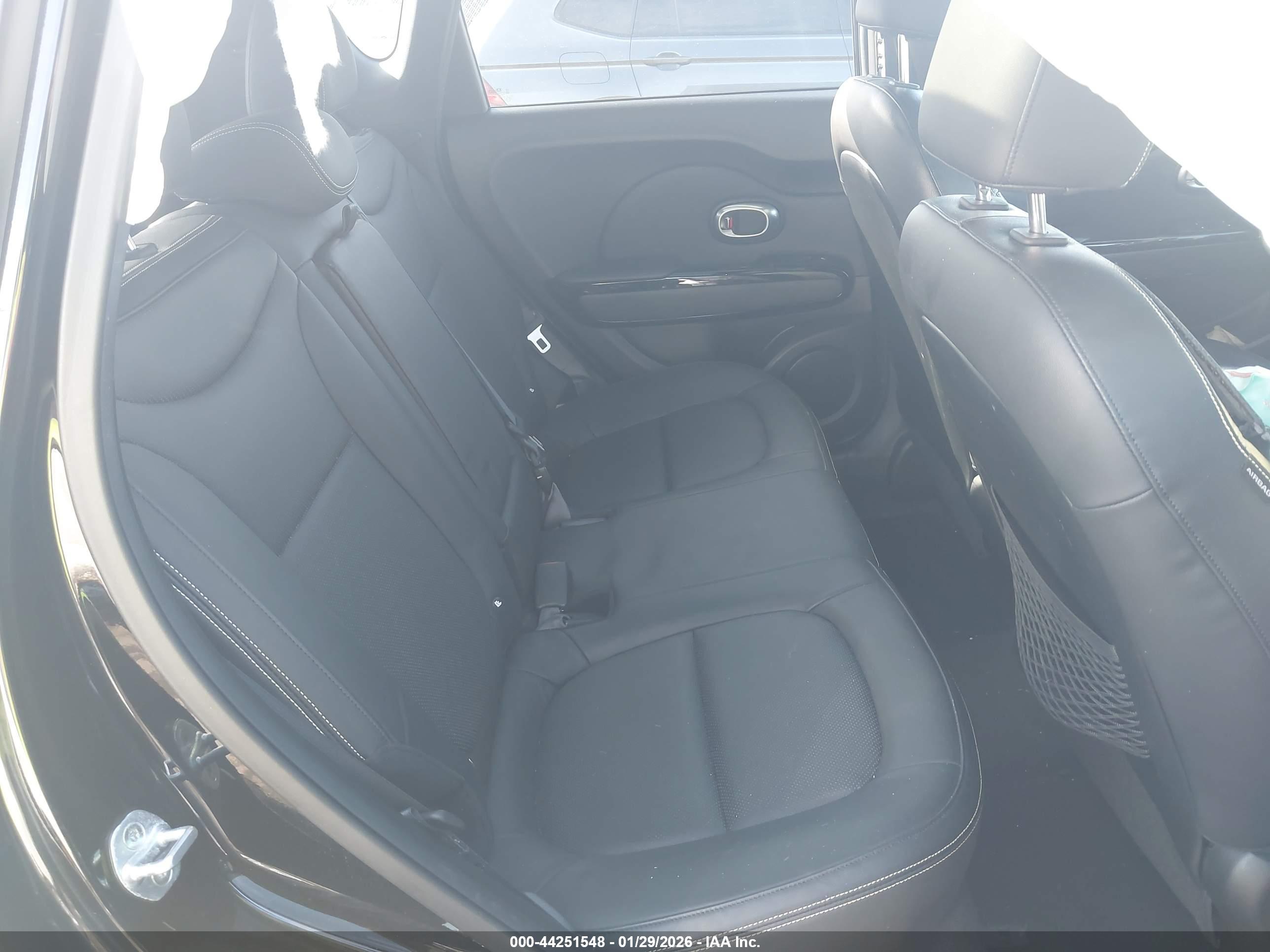 KIA SOUL image 8