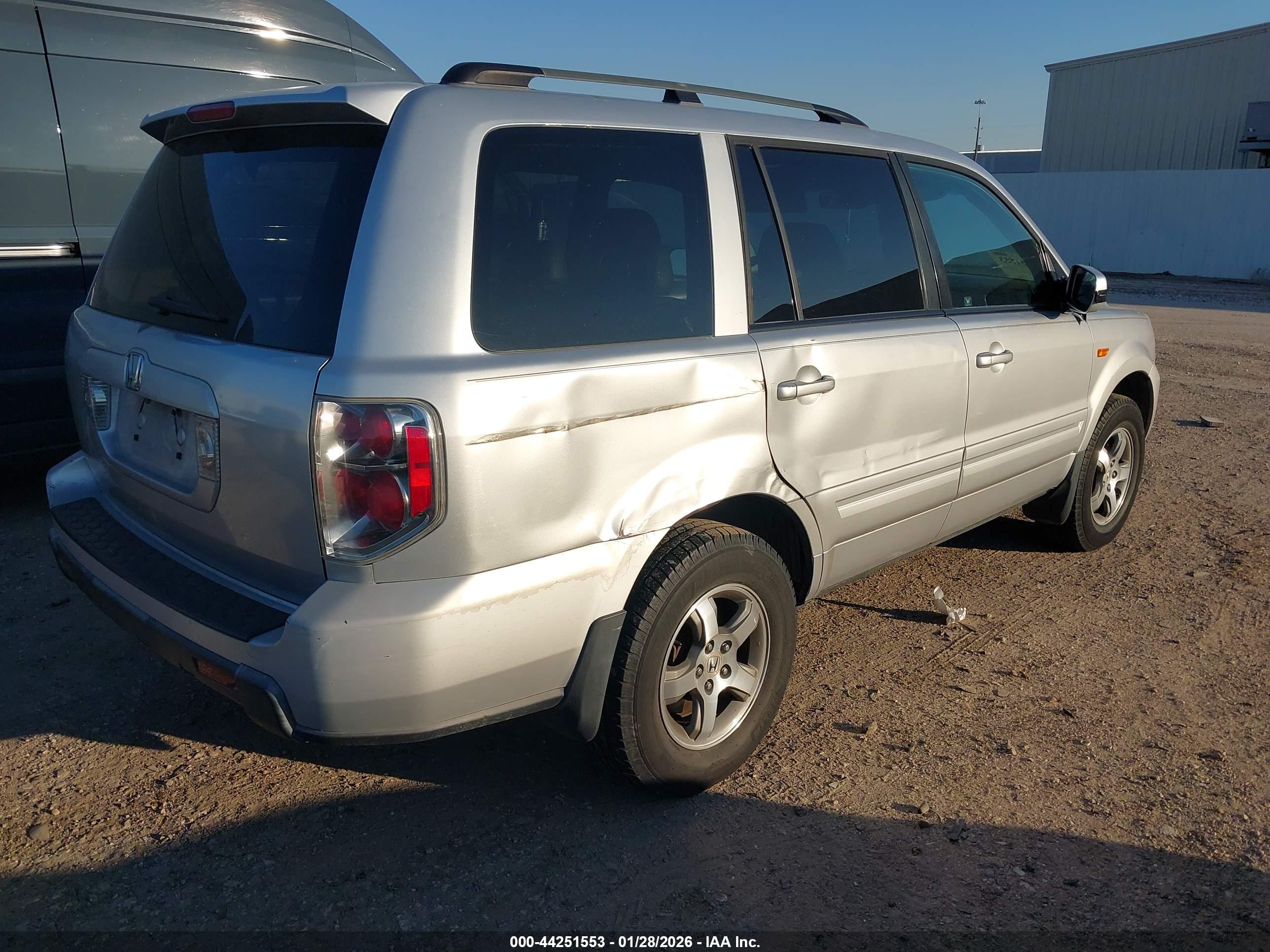 HONDA PILOT image 4