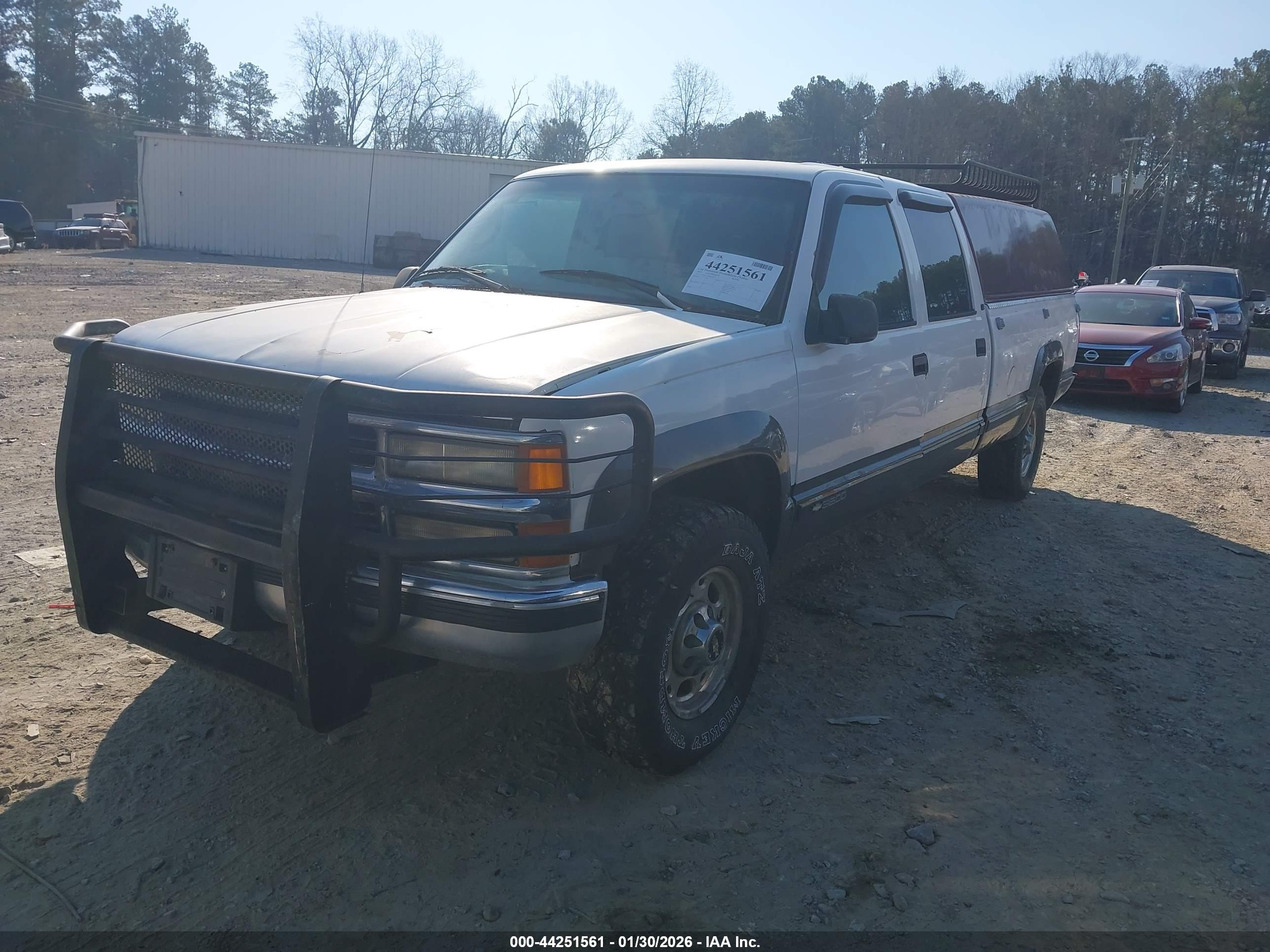 CHEVROLET K3500 image 2