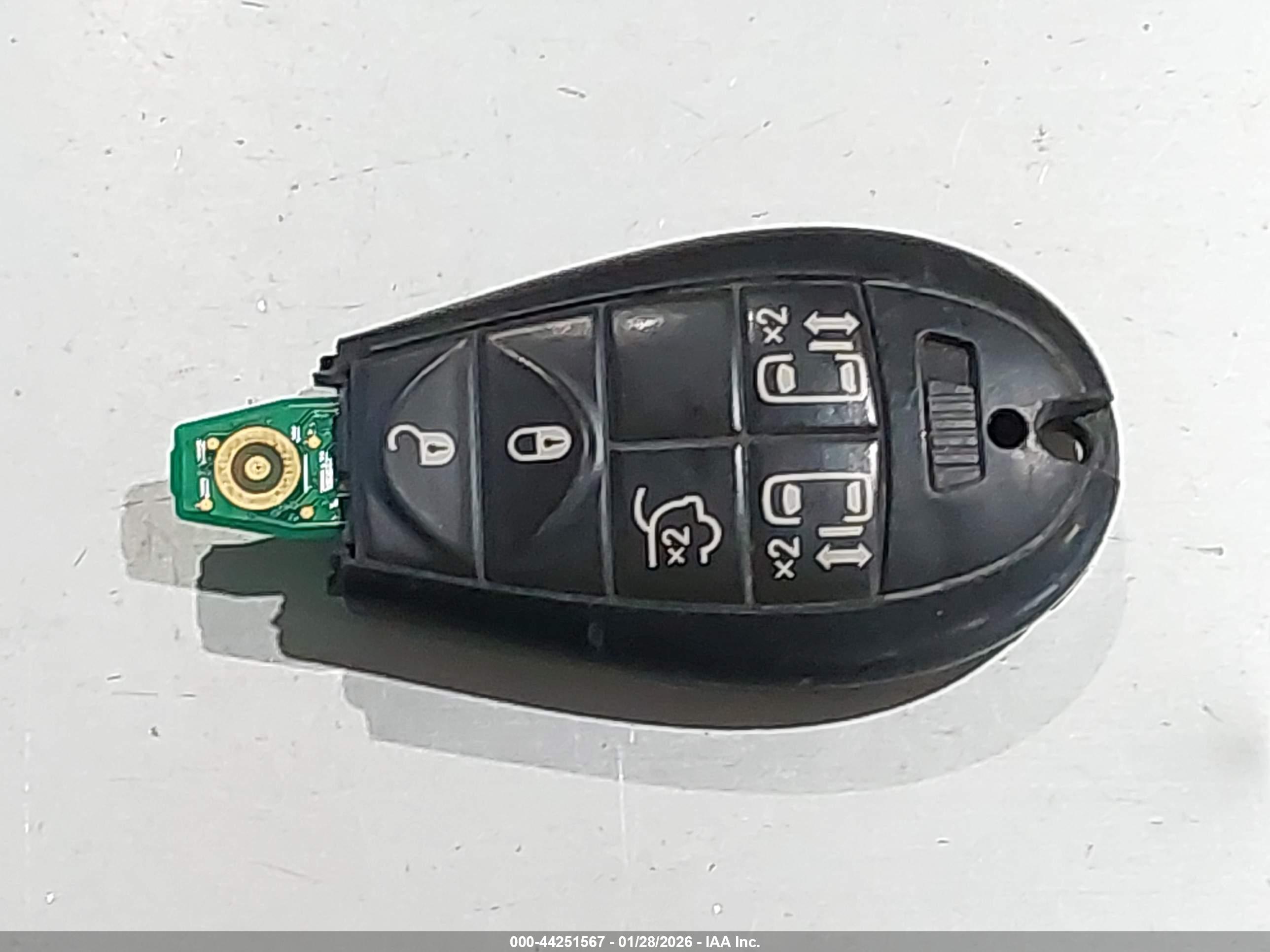 DODGE GRAND image 11