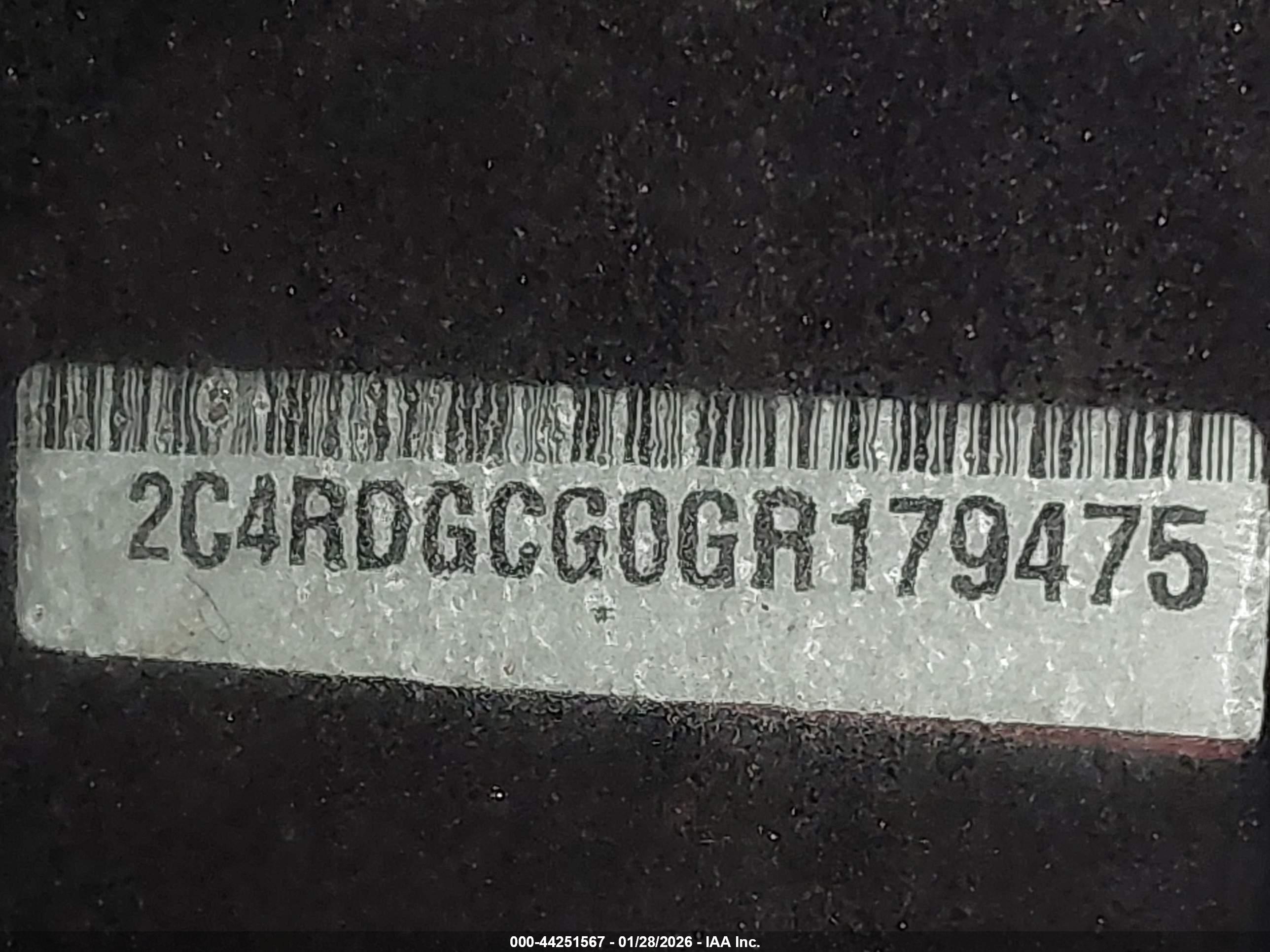 DODGE GRAND image 9