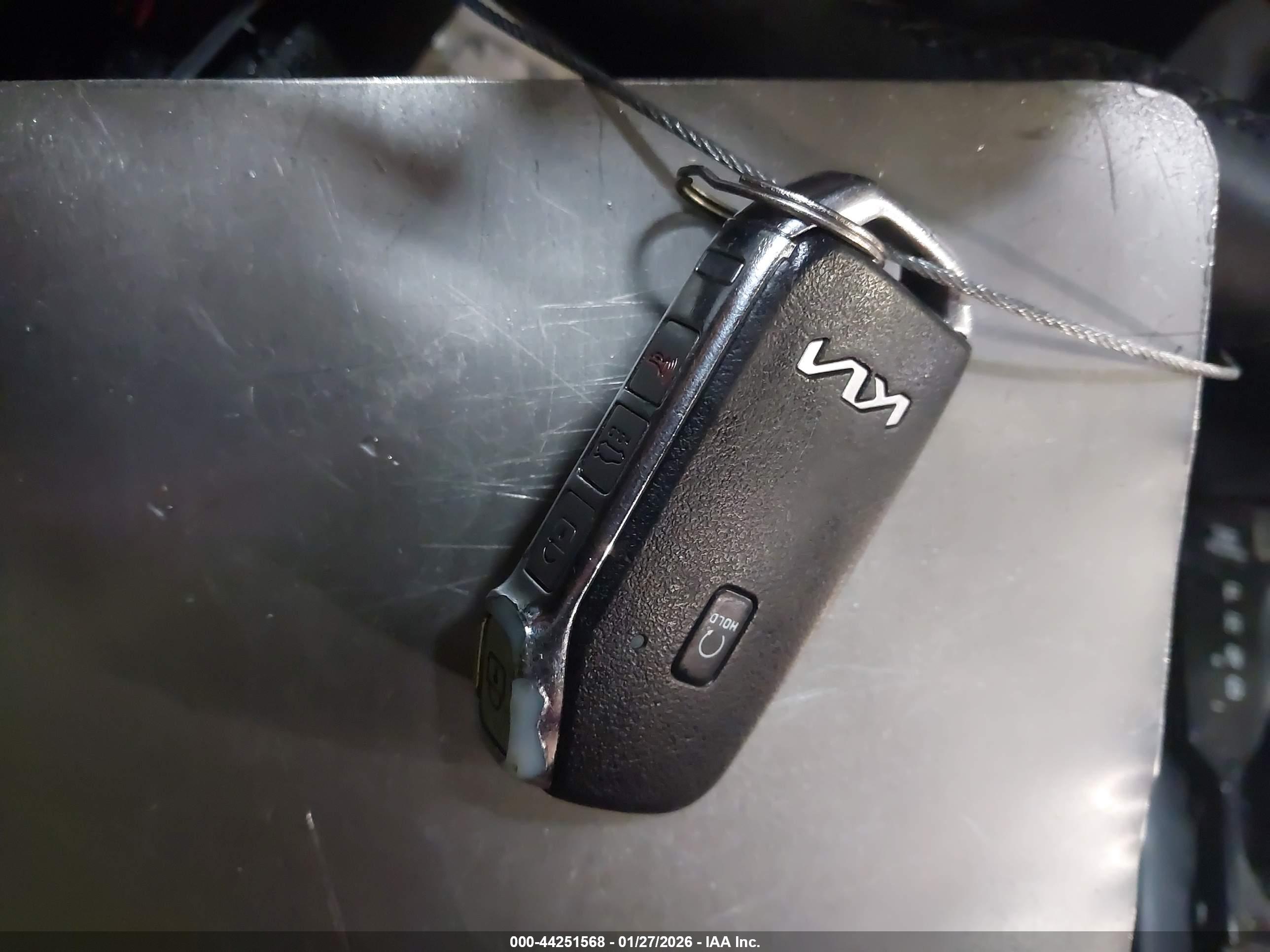 KIA K5 image 11