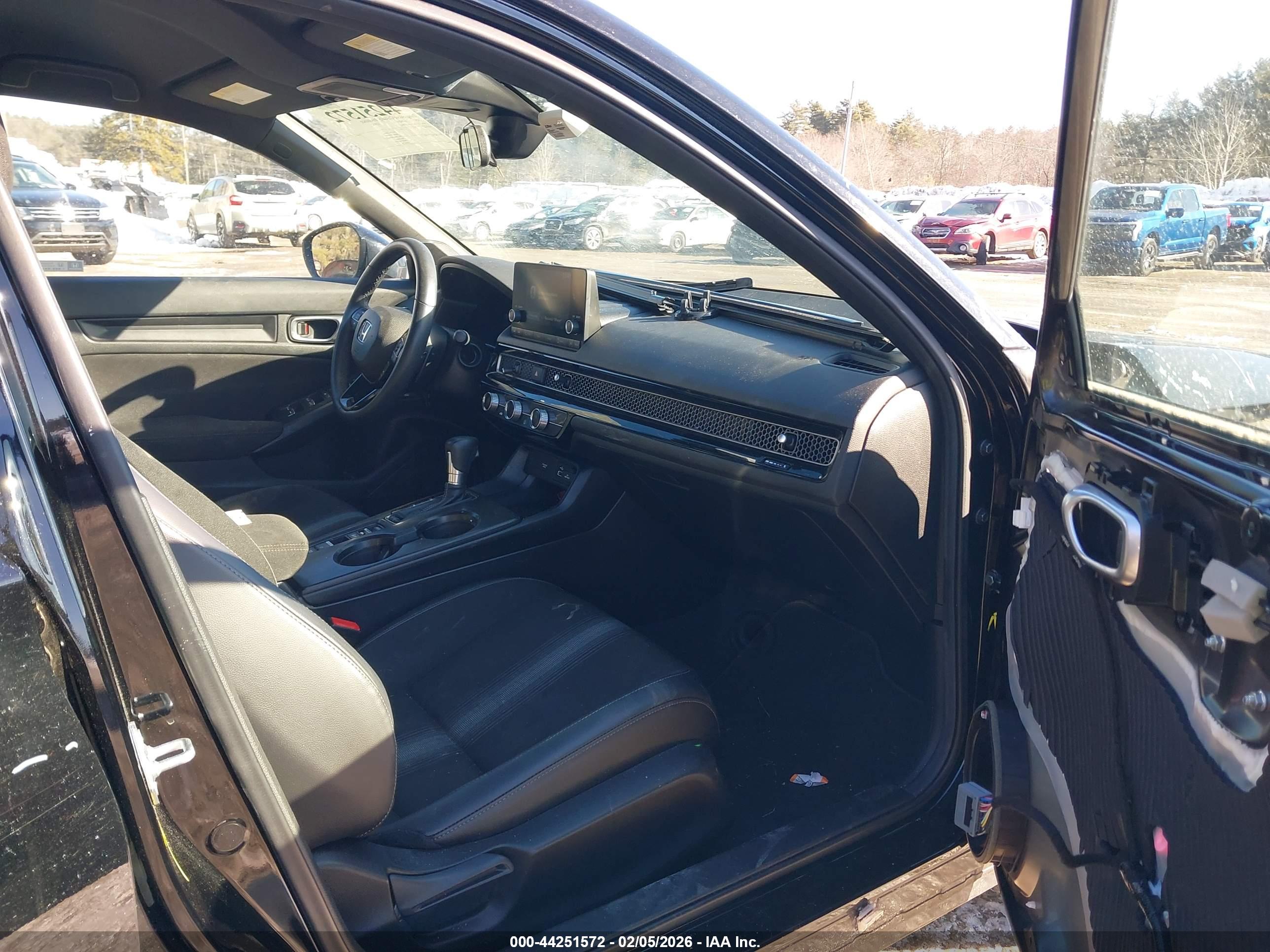 HONDA CIVIC image 5