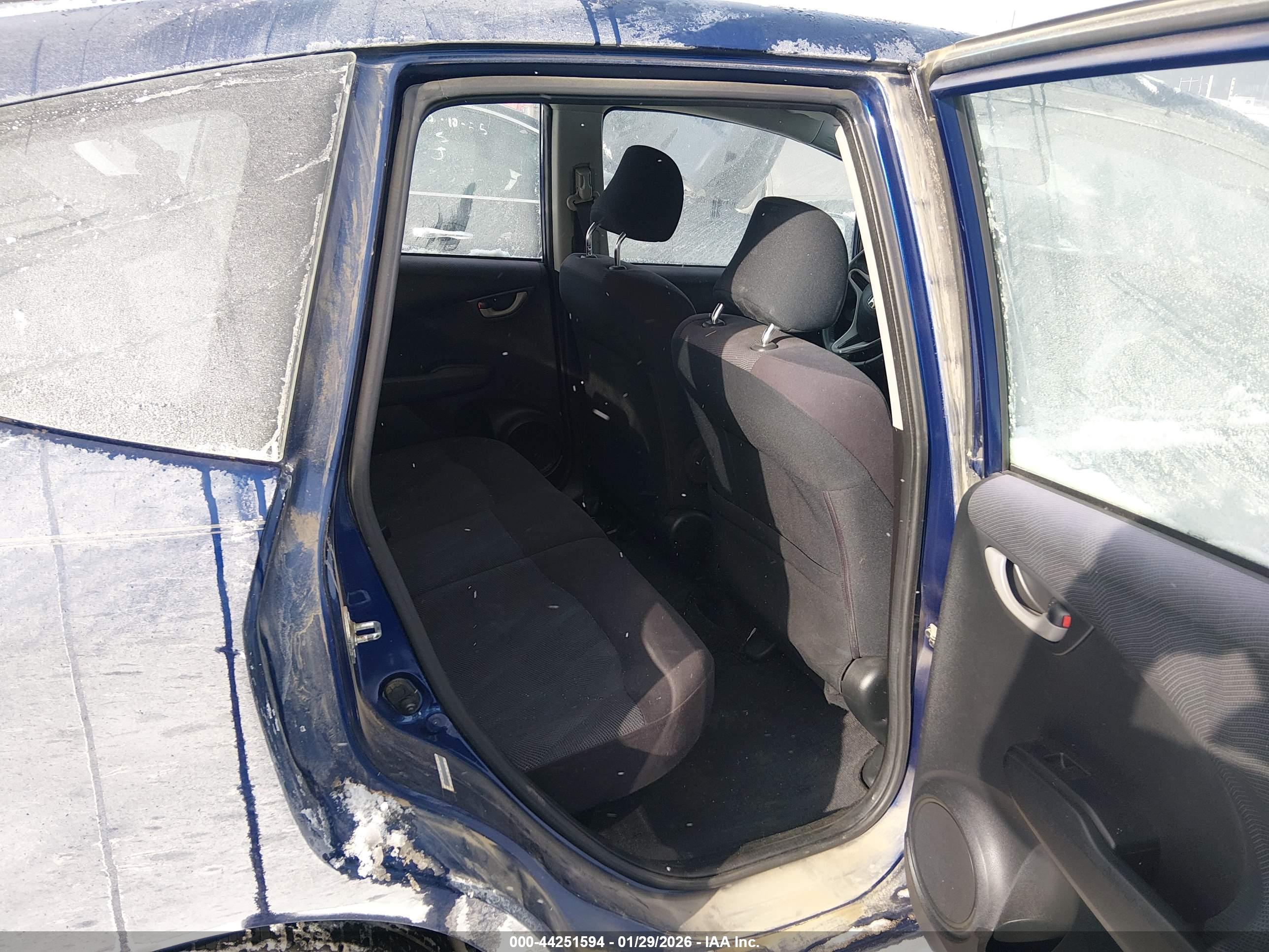 HONDA FIT image 8