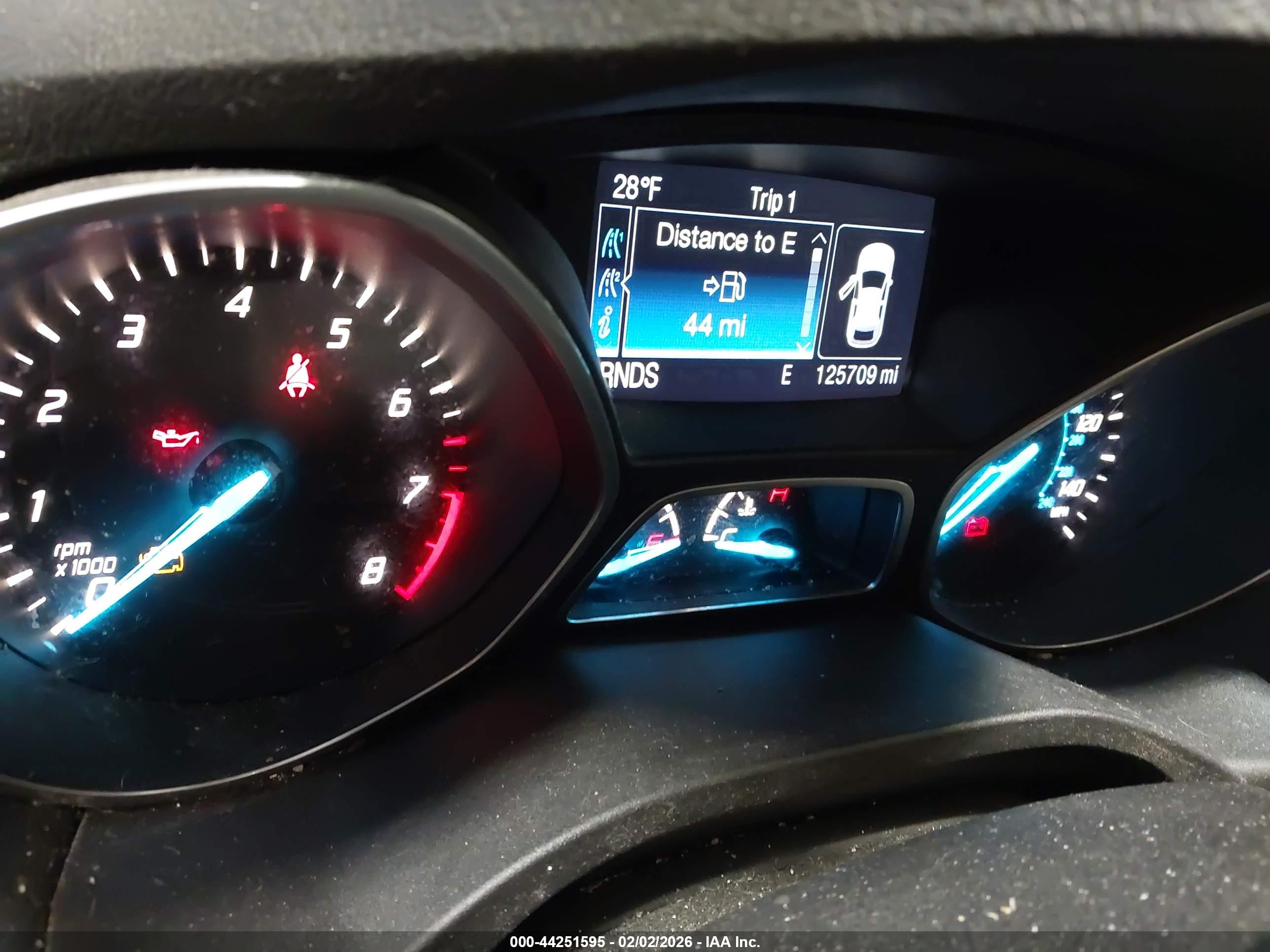 FORD ESCAPE image 7