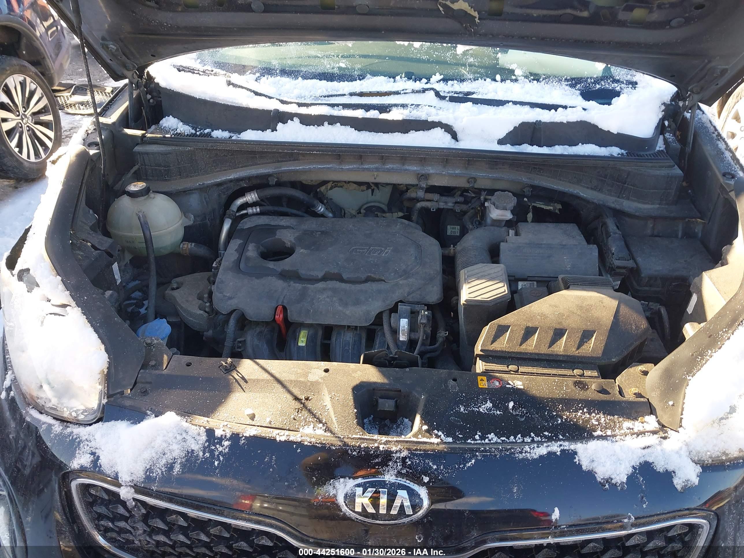 KIA SPORTAGE image 10