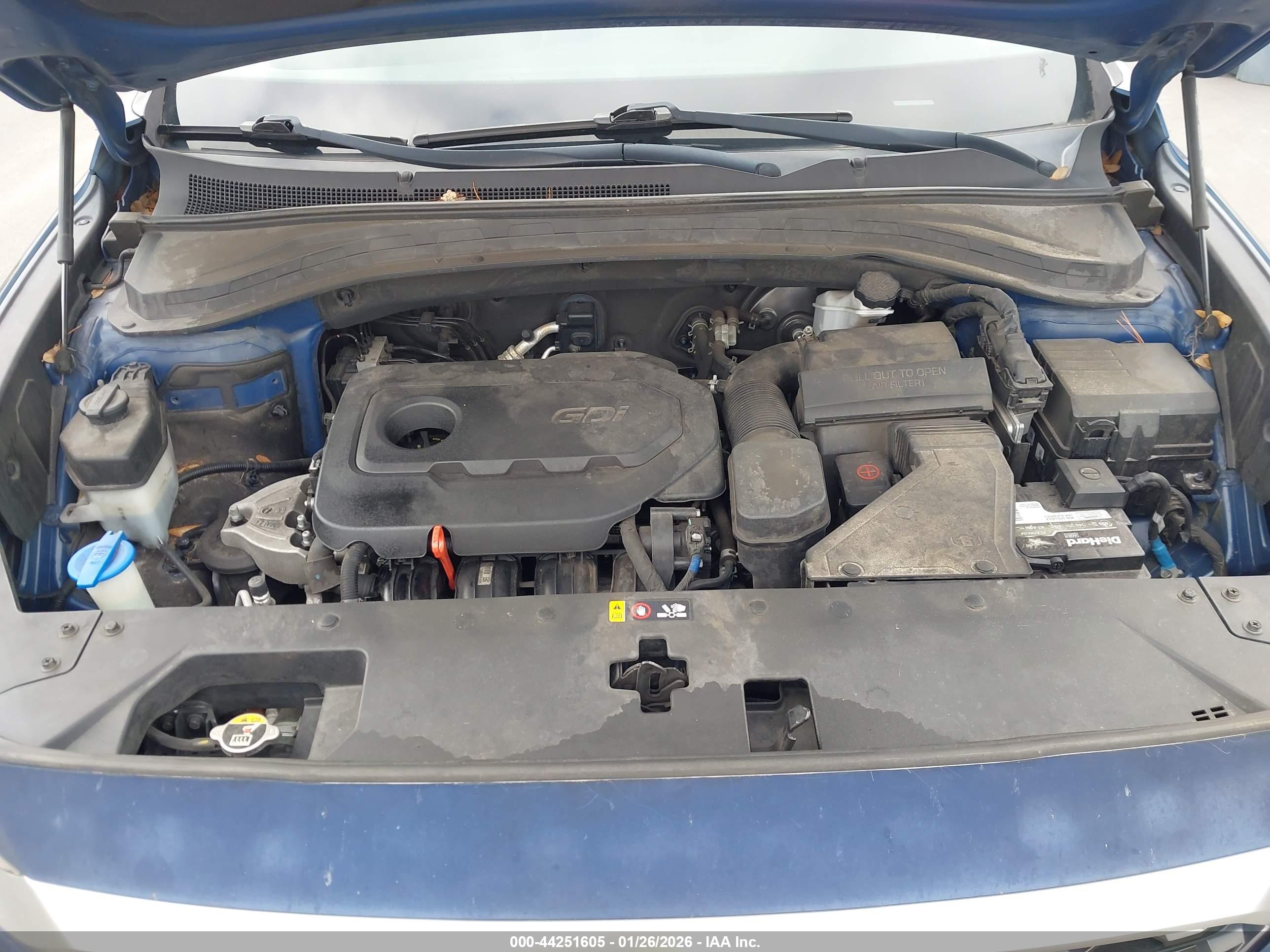 HYUNDAI SANTA image 10