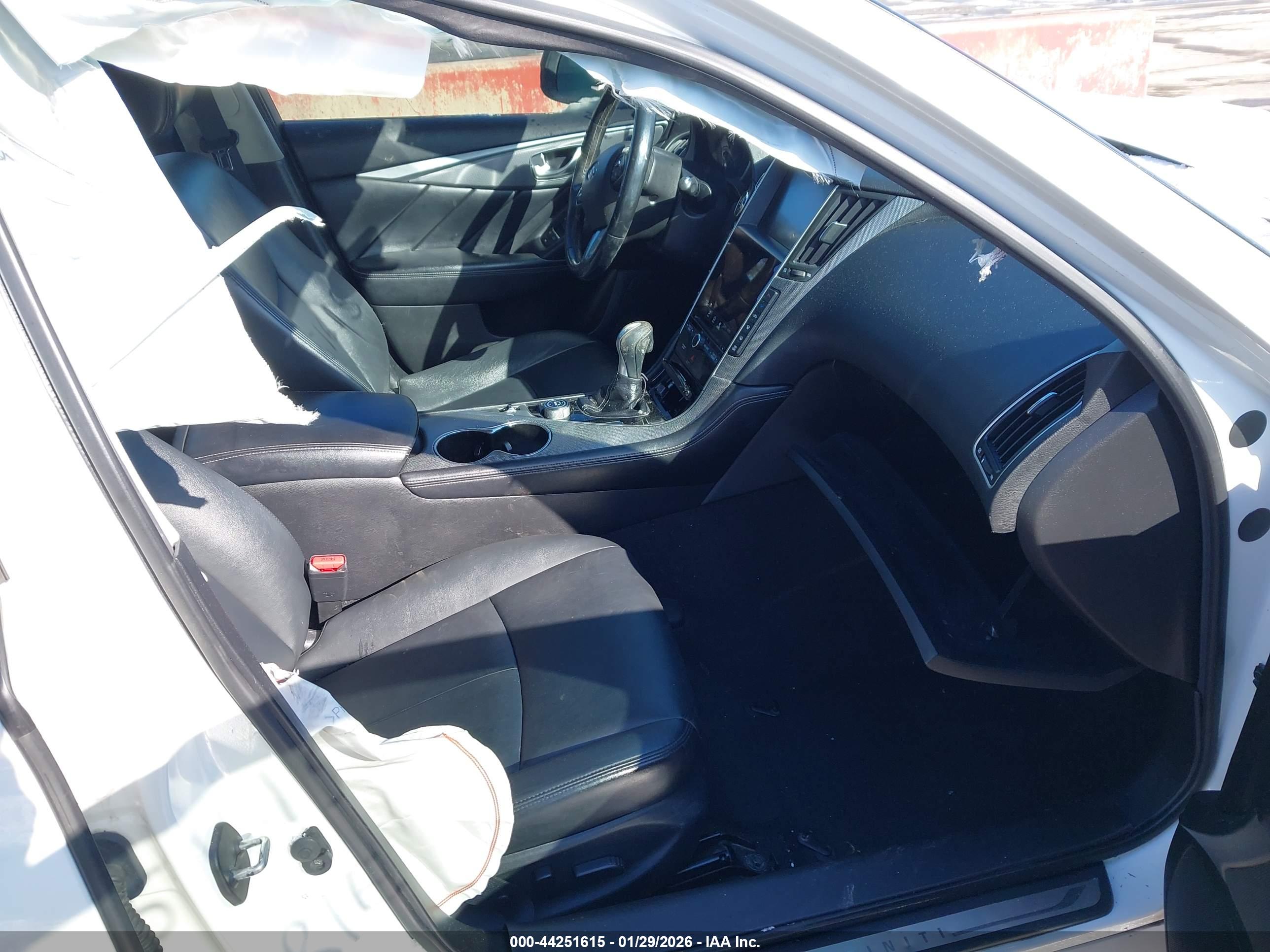INFINITI Q50 image 5