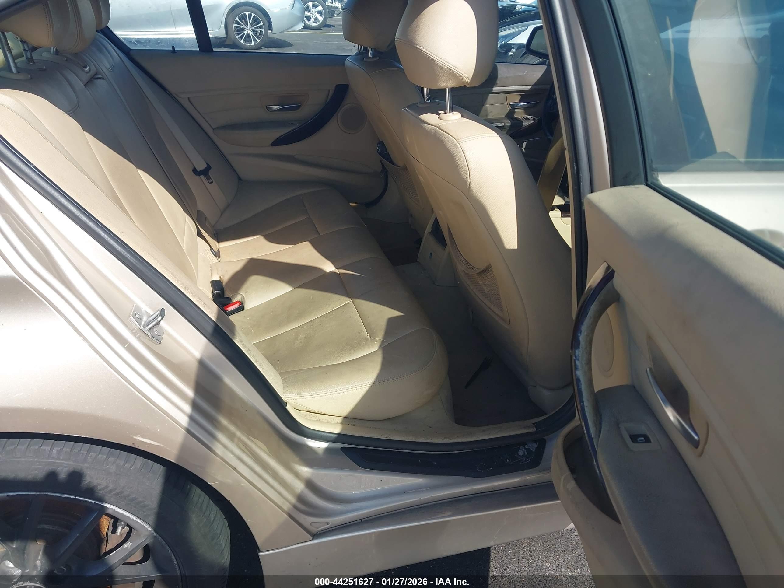 BMW 328I image 8