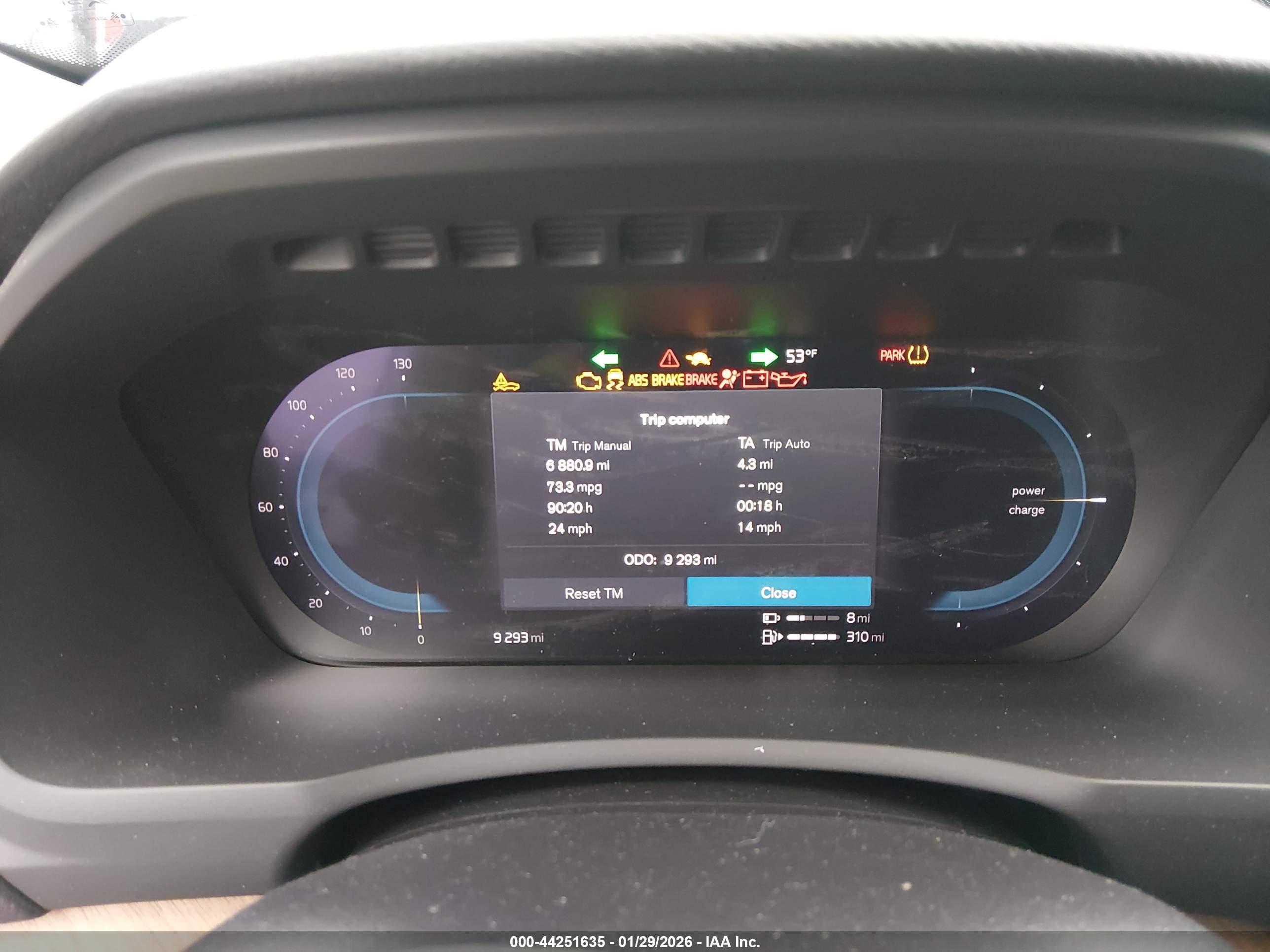VOLVO XC90 image 7