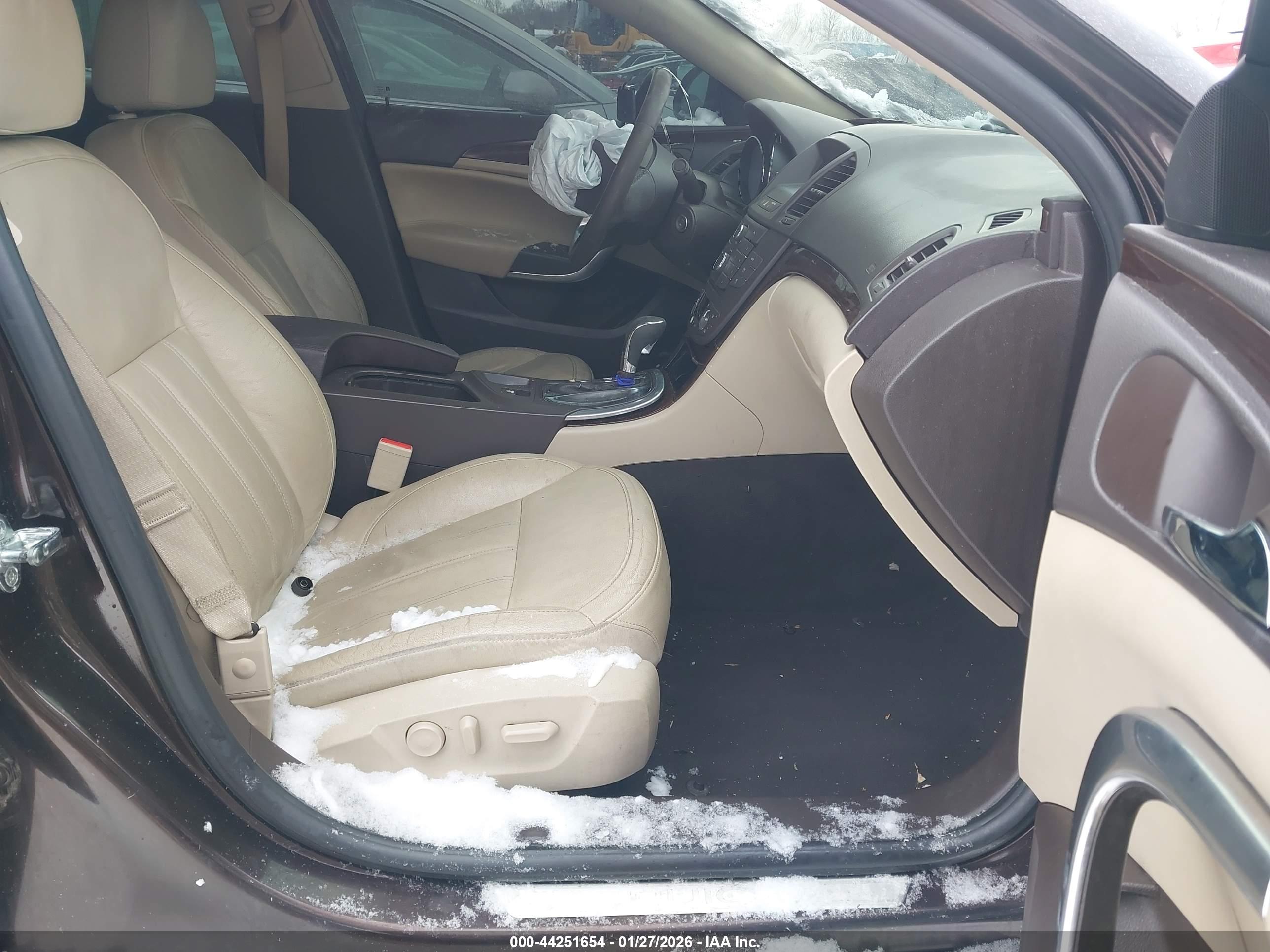 BUICK REGAL image 5