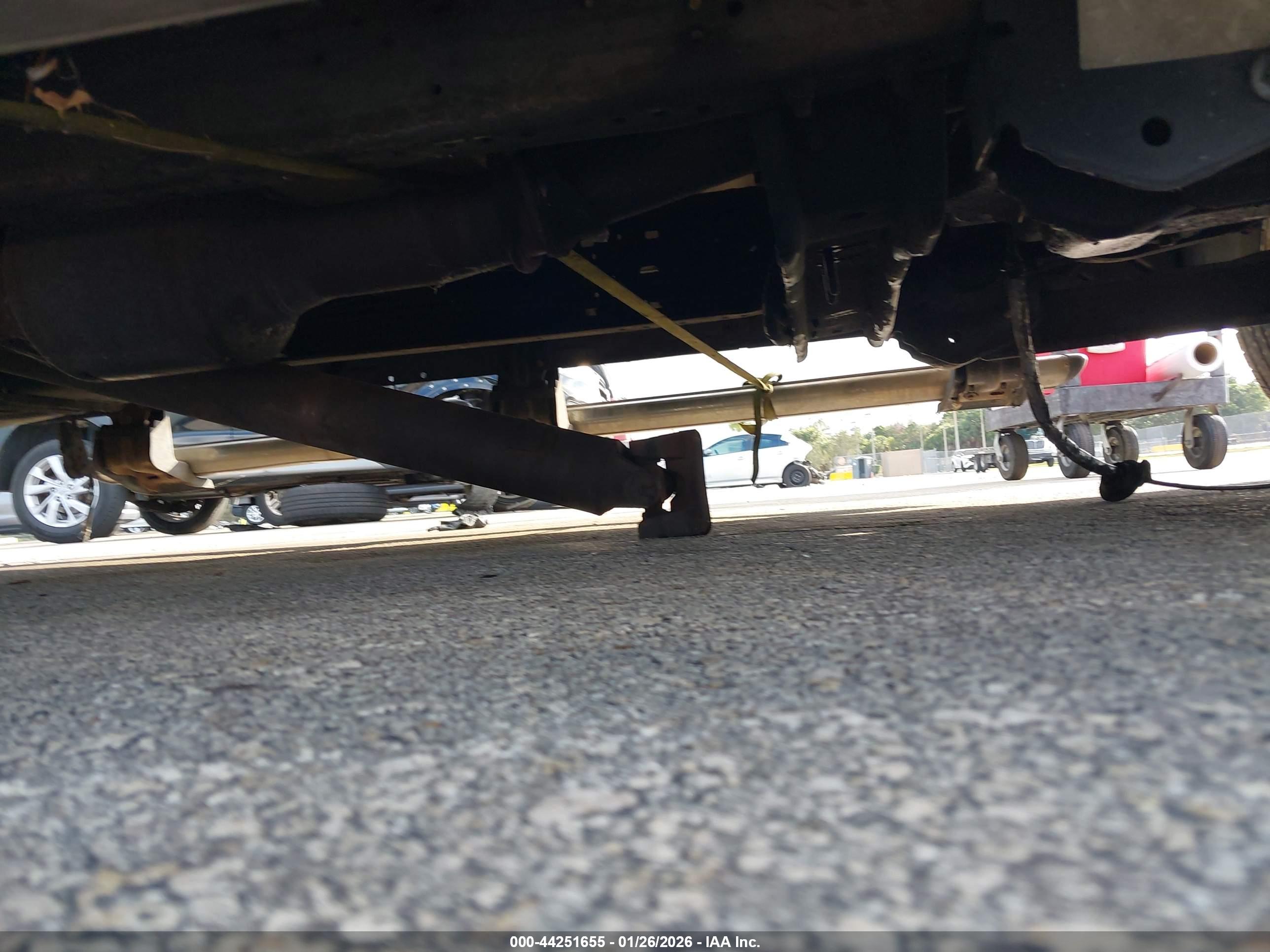 FORD F-250 image 6