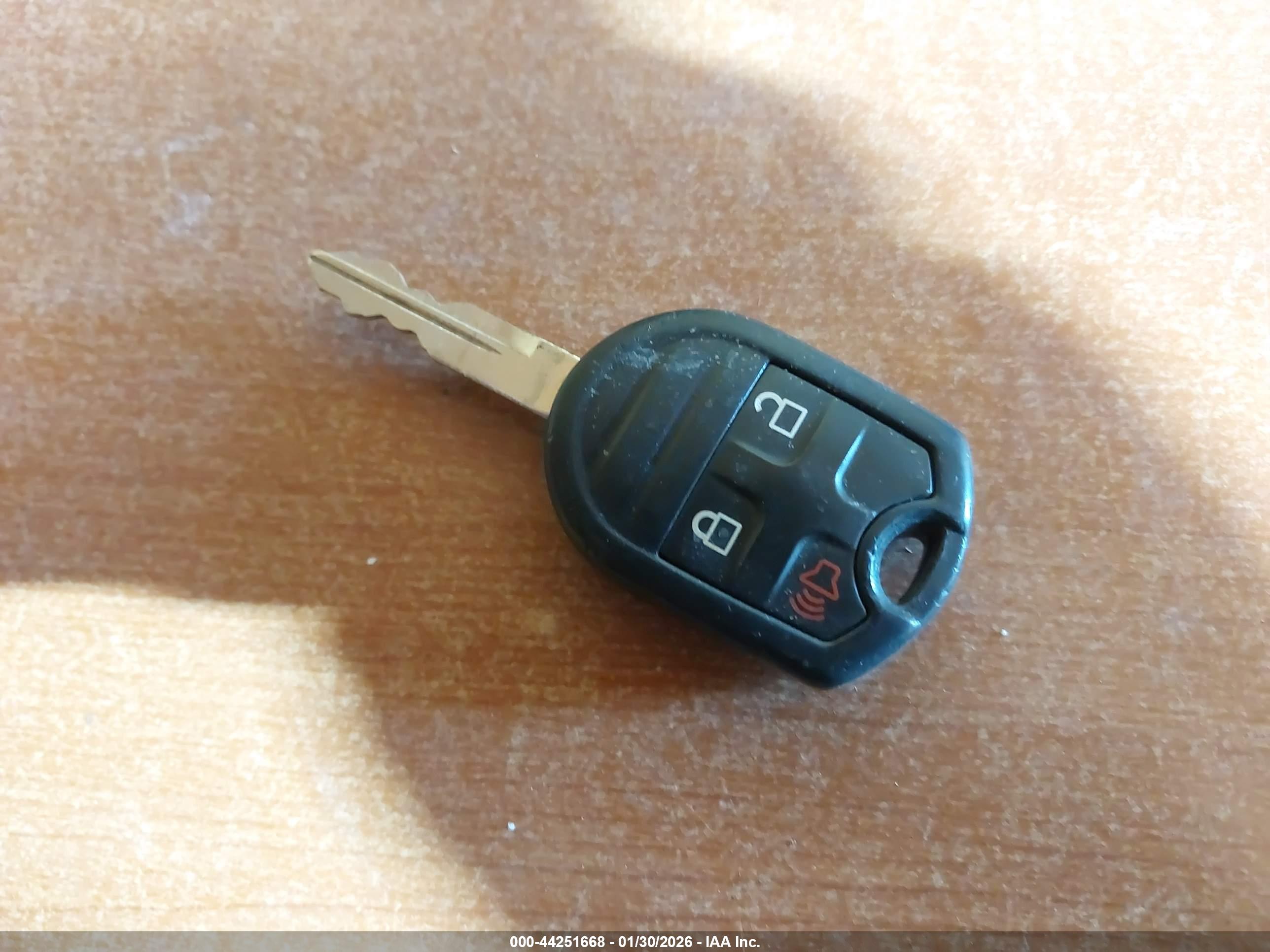 FORD EXPLORER image 11