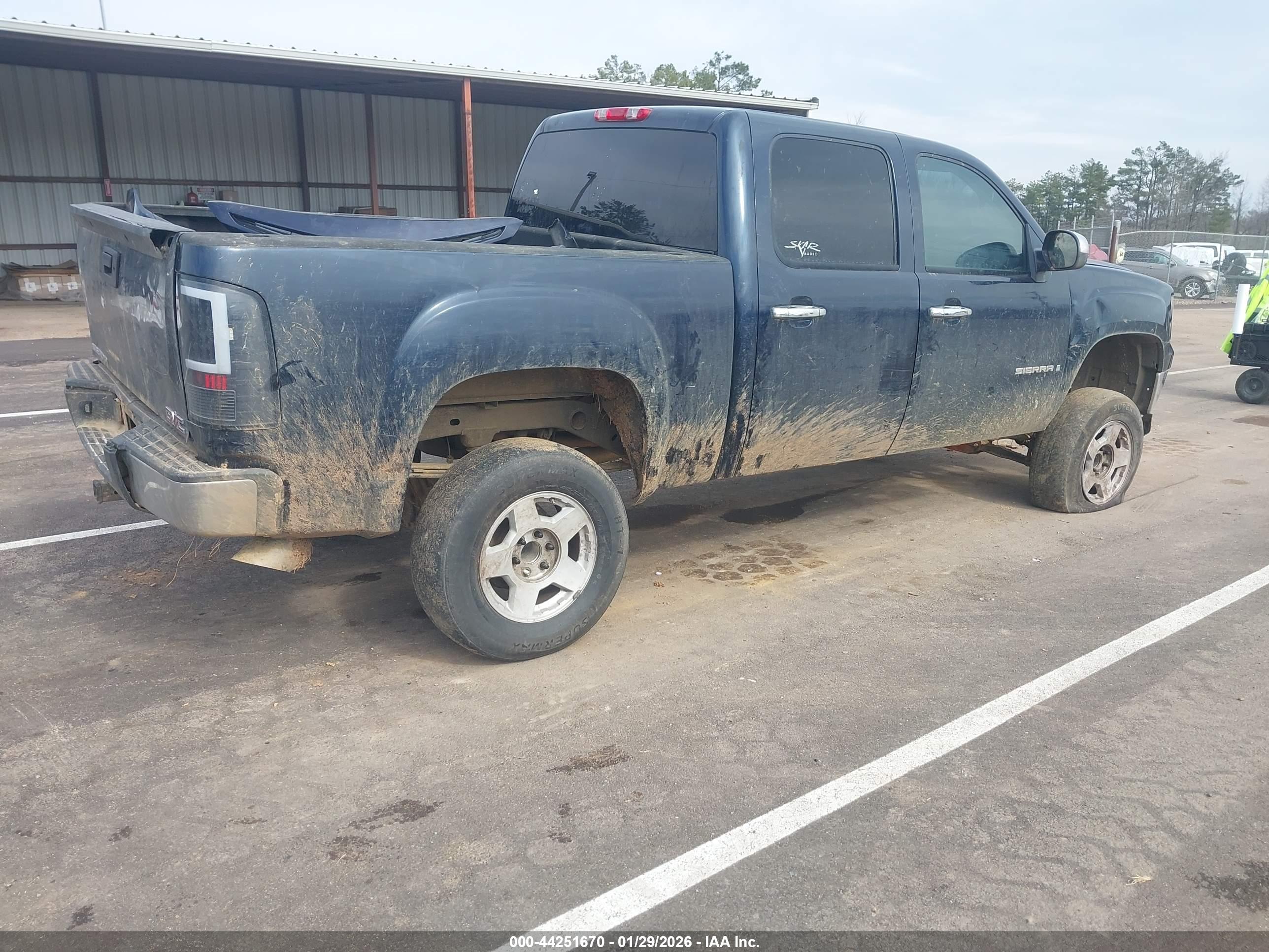 GMC SIERRA image 4
