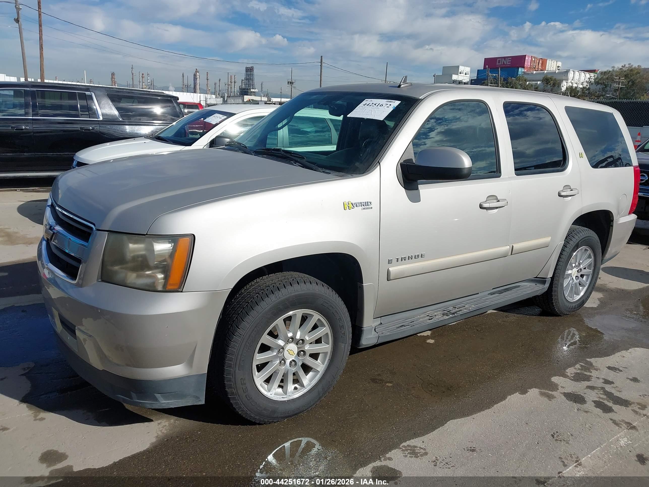 CHEVROLET TAHOE image 6