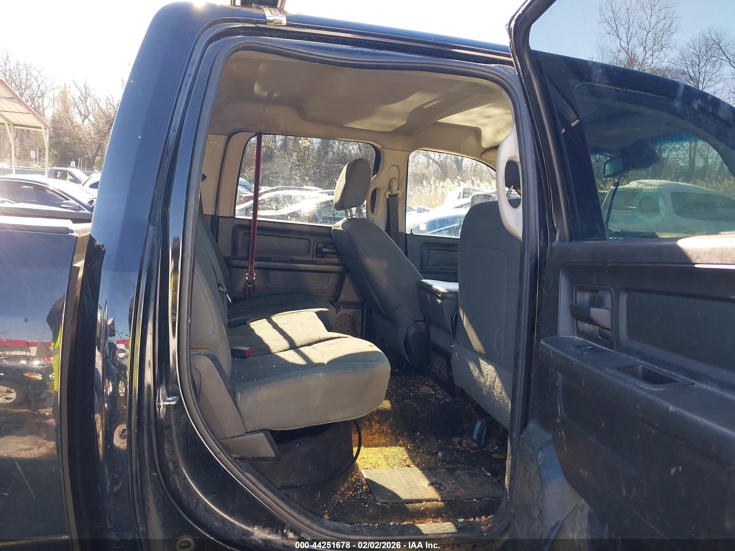 RAM 1500 image 8
