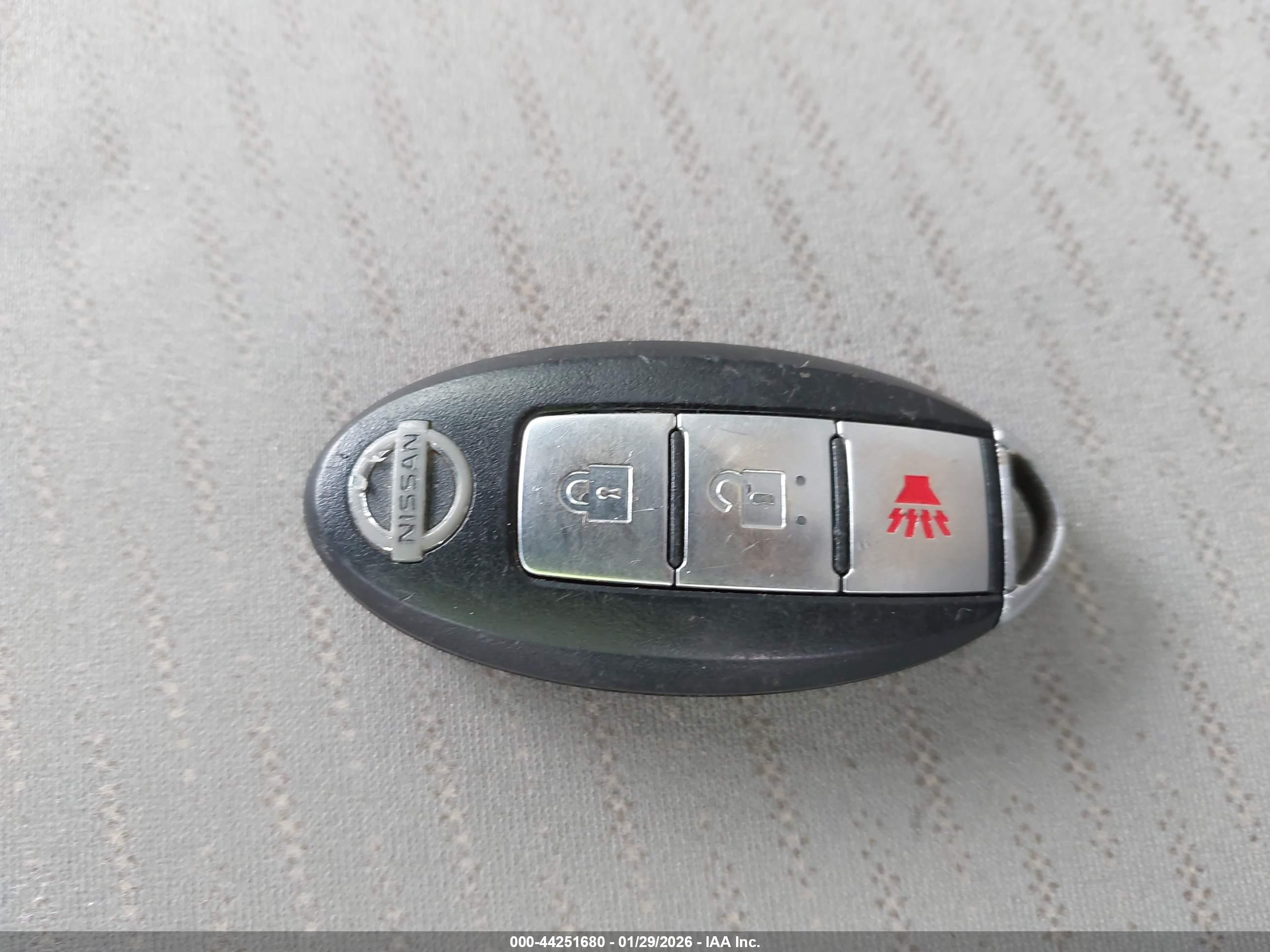 NISSAN QUEST image 11