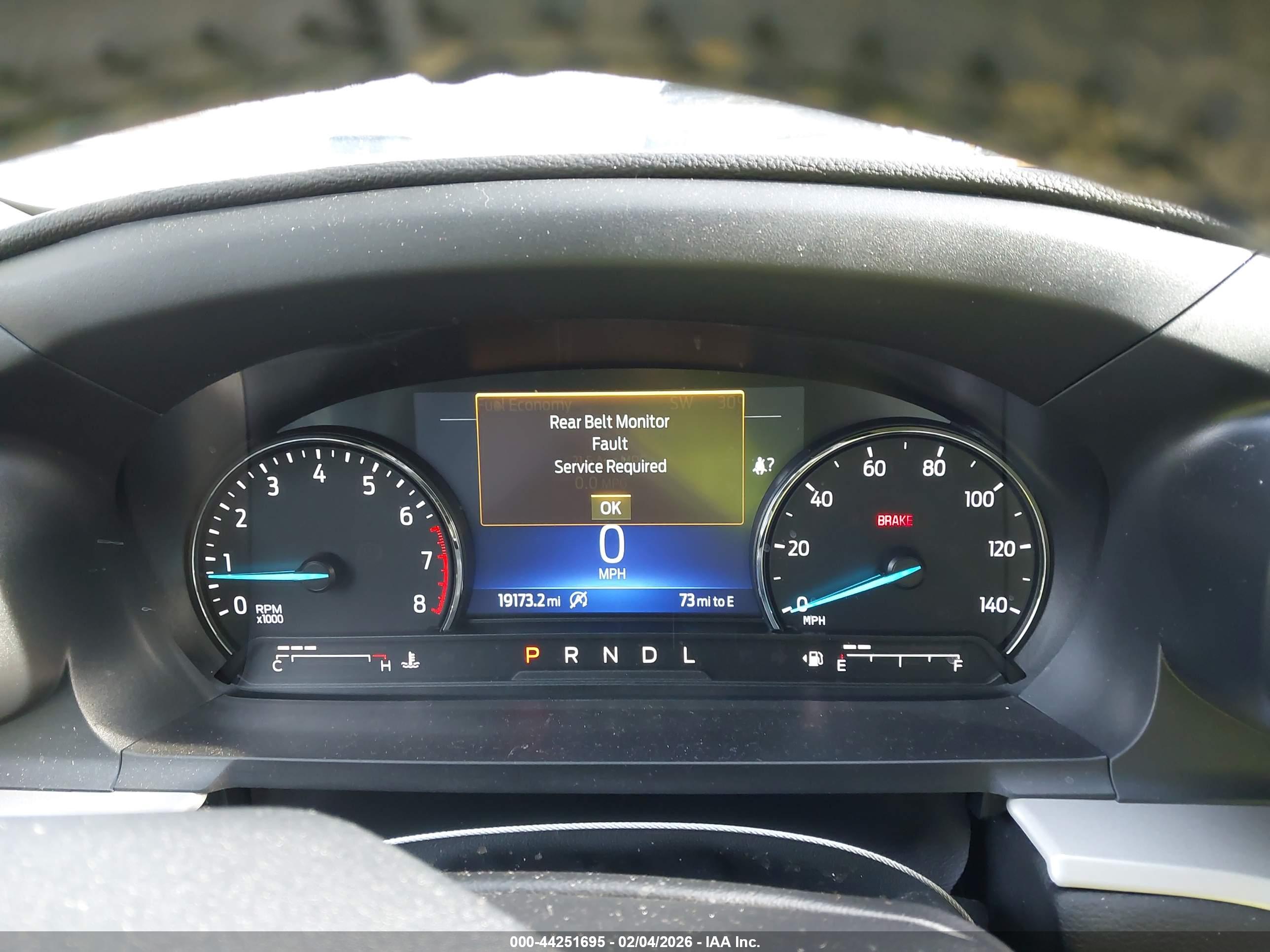 FORD EXPLORER image 7