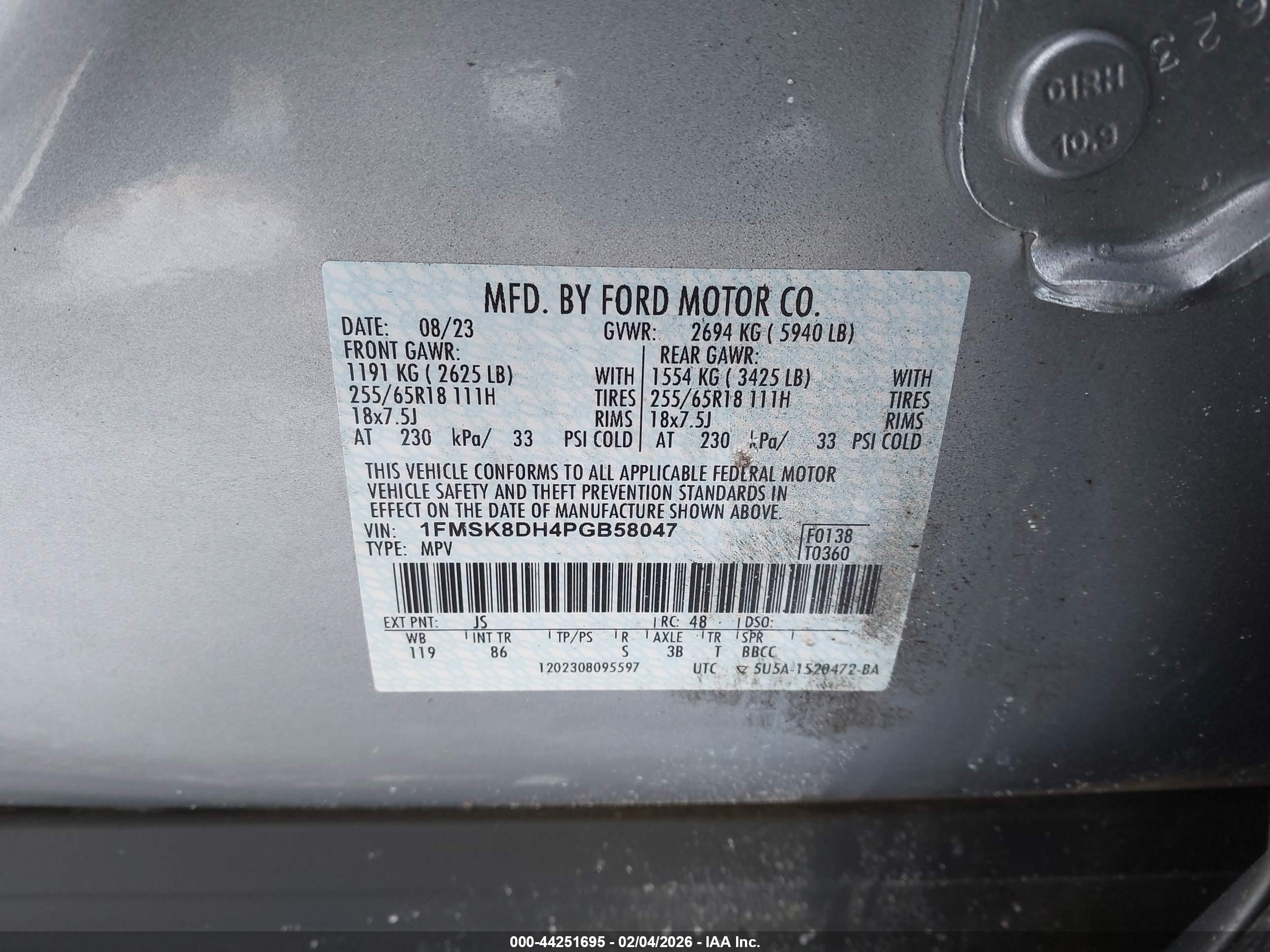 FORD EXPLORER image 9