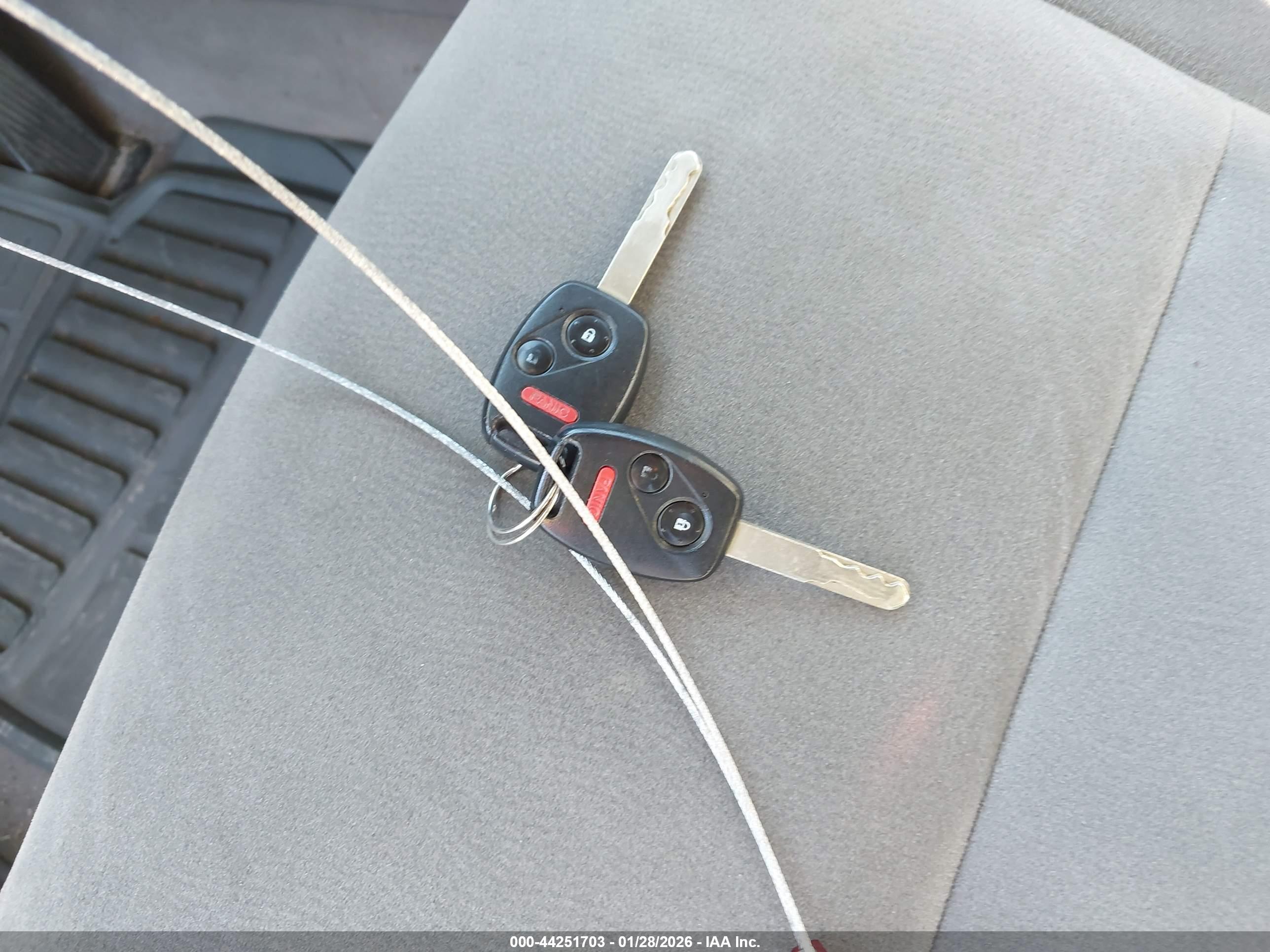 HONDA CIVIC image 11