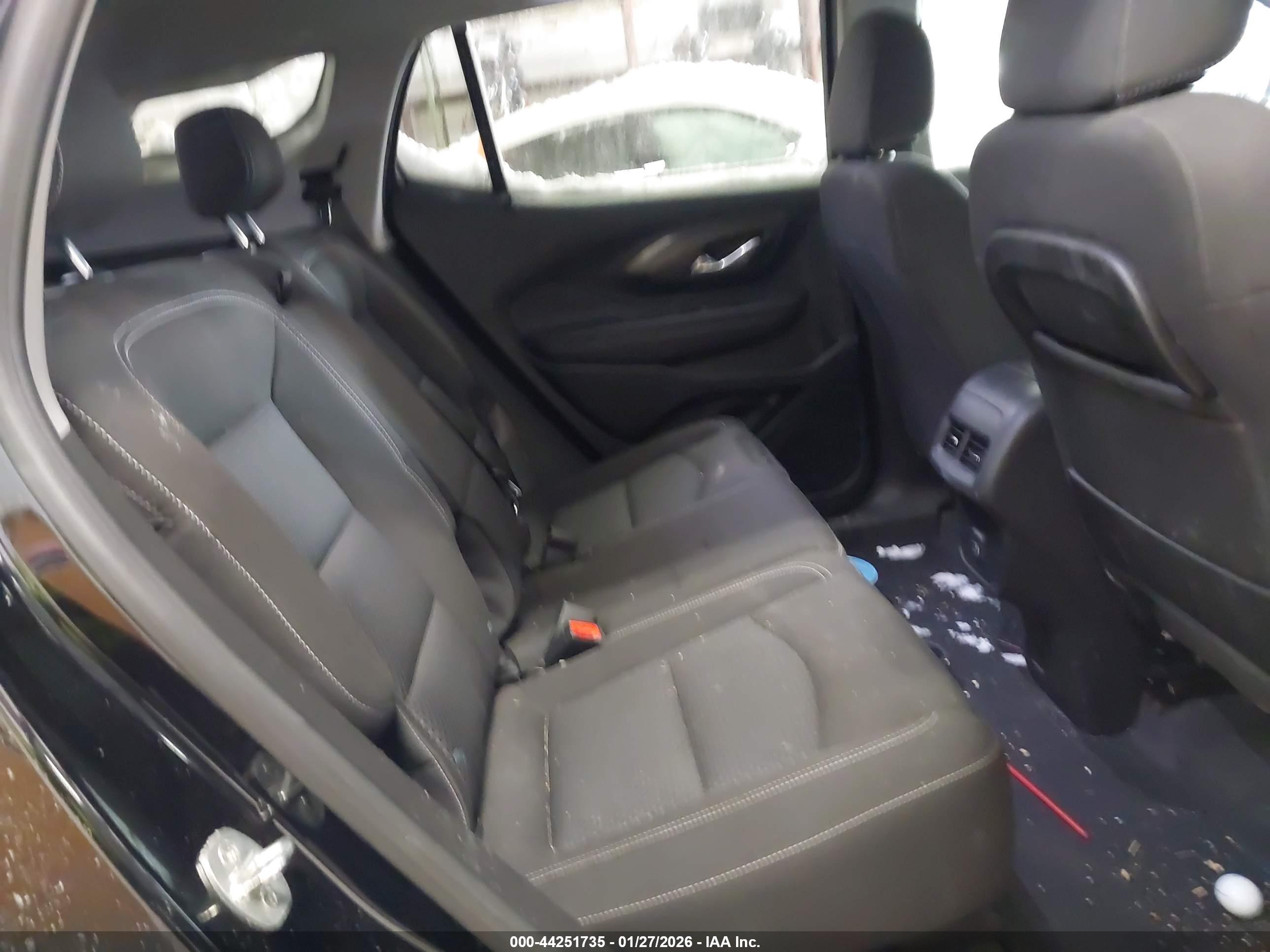 GMC TERRAIN image 8