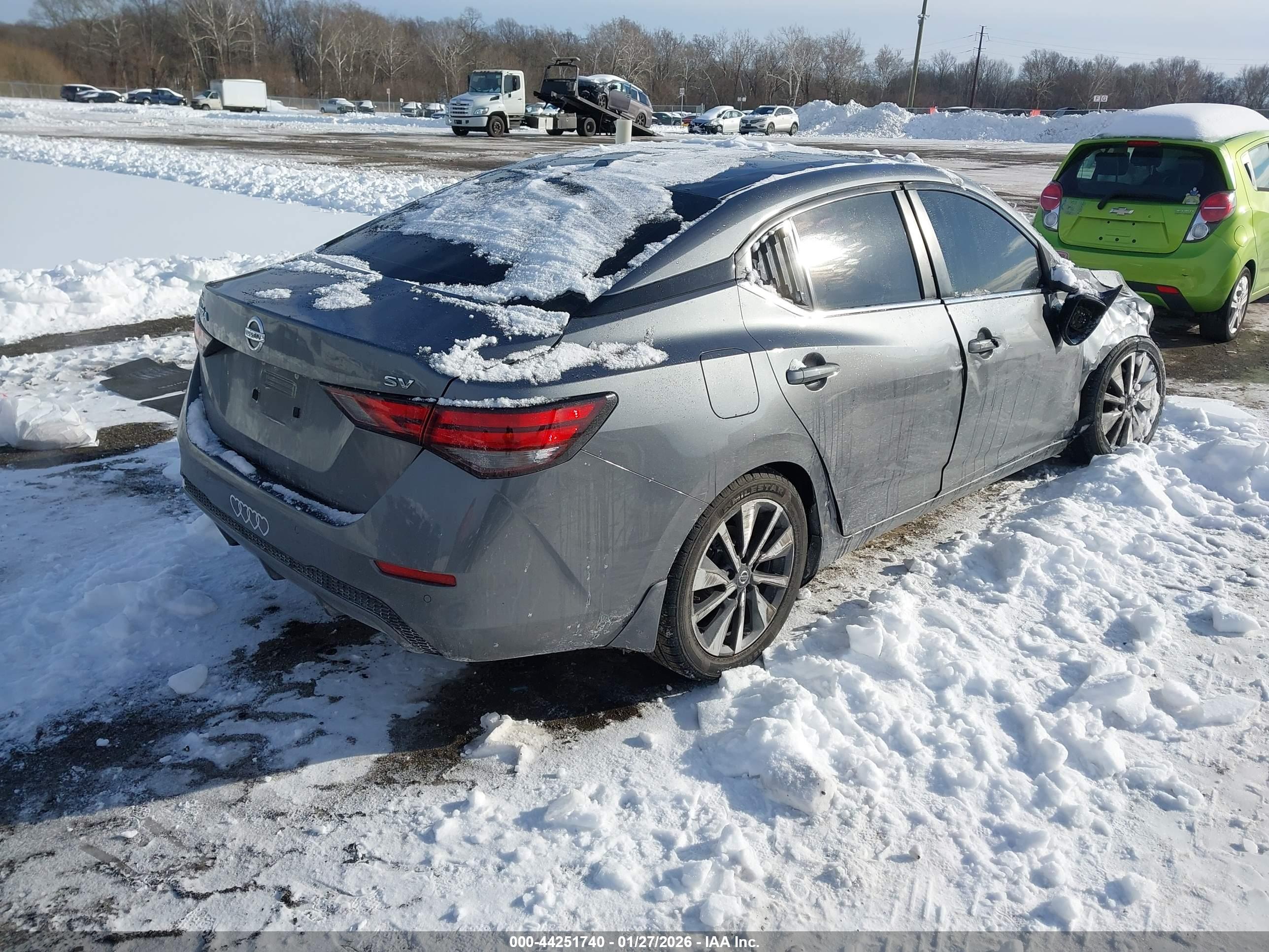 NISSAN SENTRA image 4
