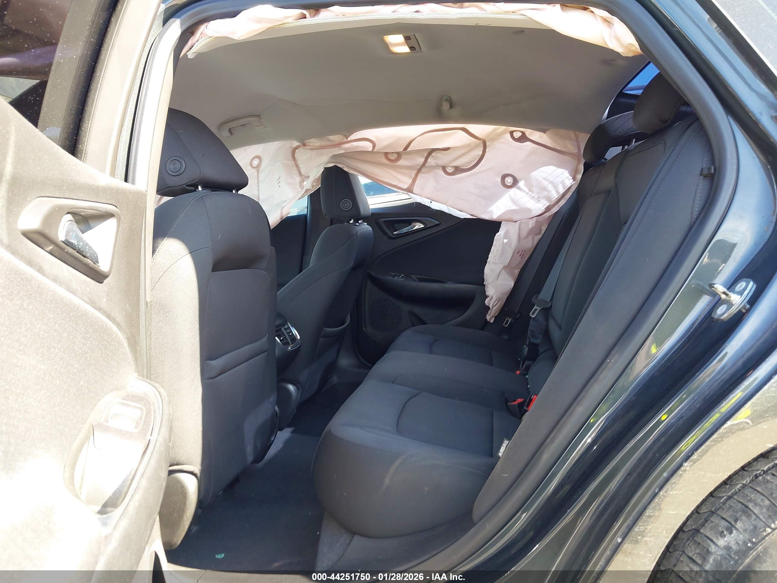 CHEVROLET MALIBU image 8
