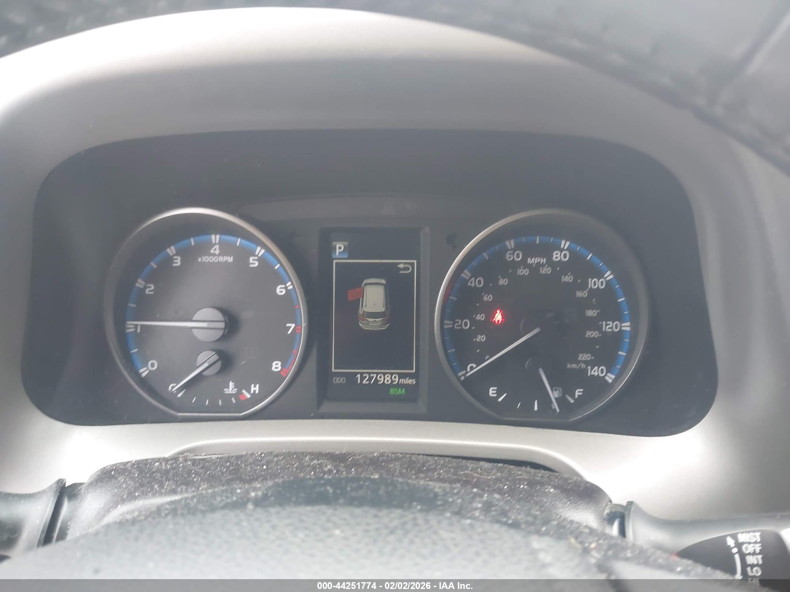 TOYOTA RAV4 image 7