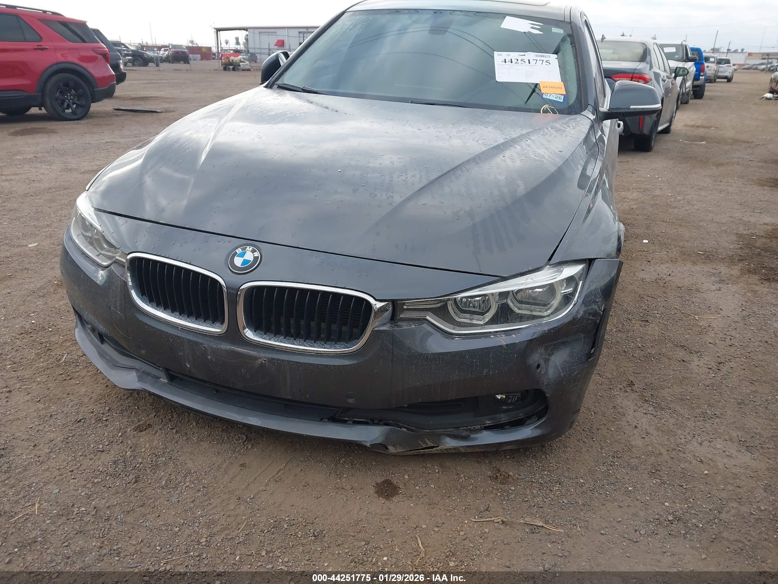 BMW 320I image 6