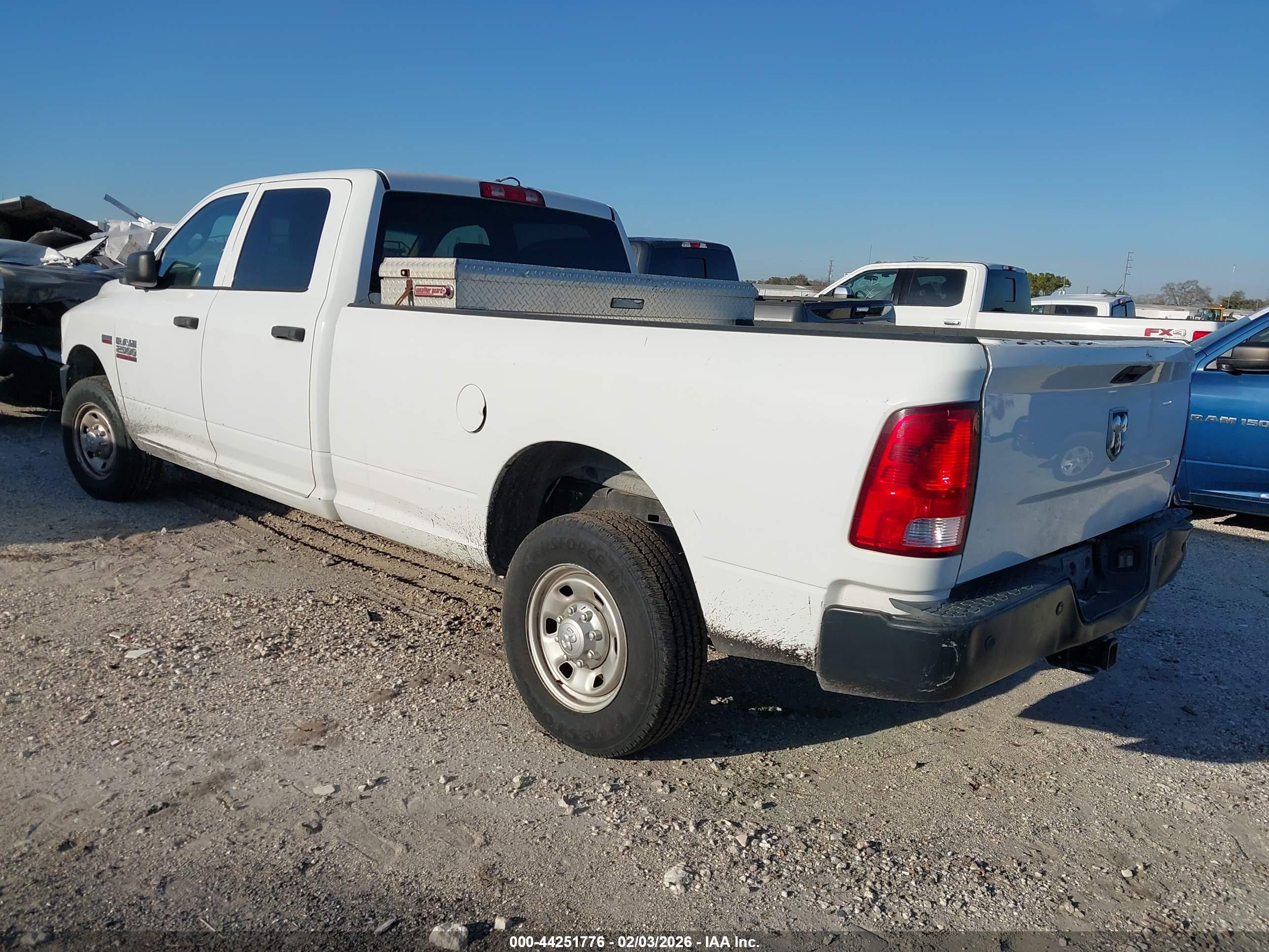 RAM 2500 image 3