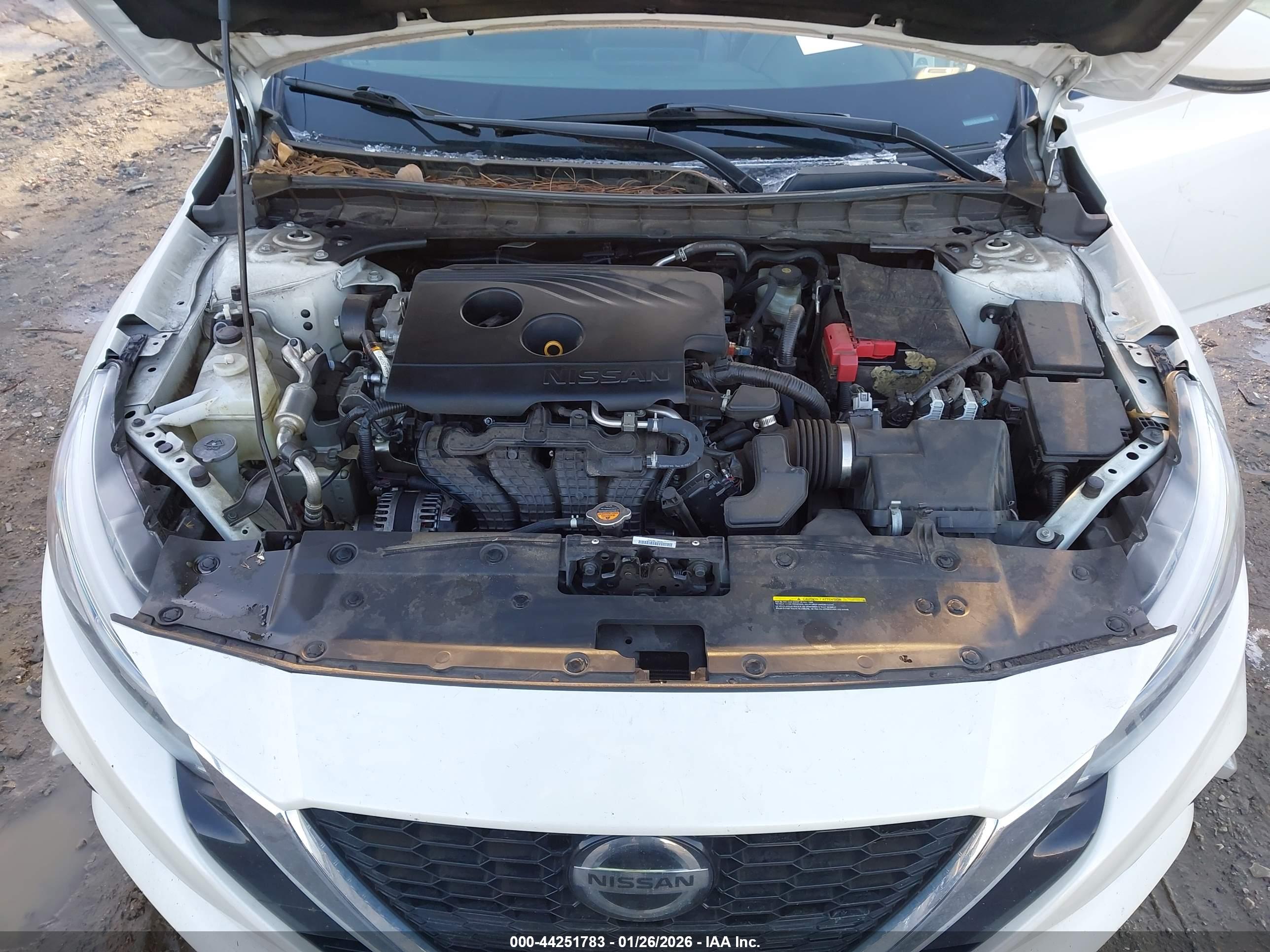 NISSAN ALTIMA image 10