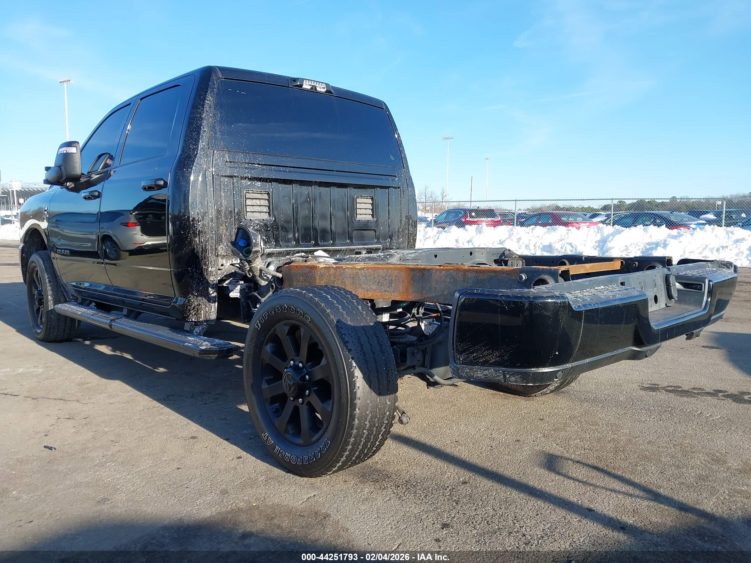 RAM 2500 image 3
