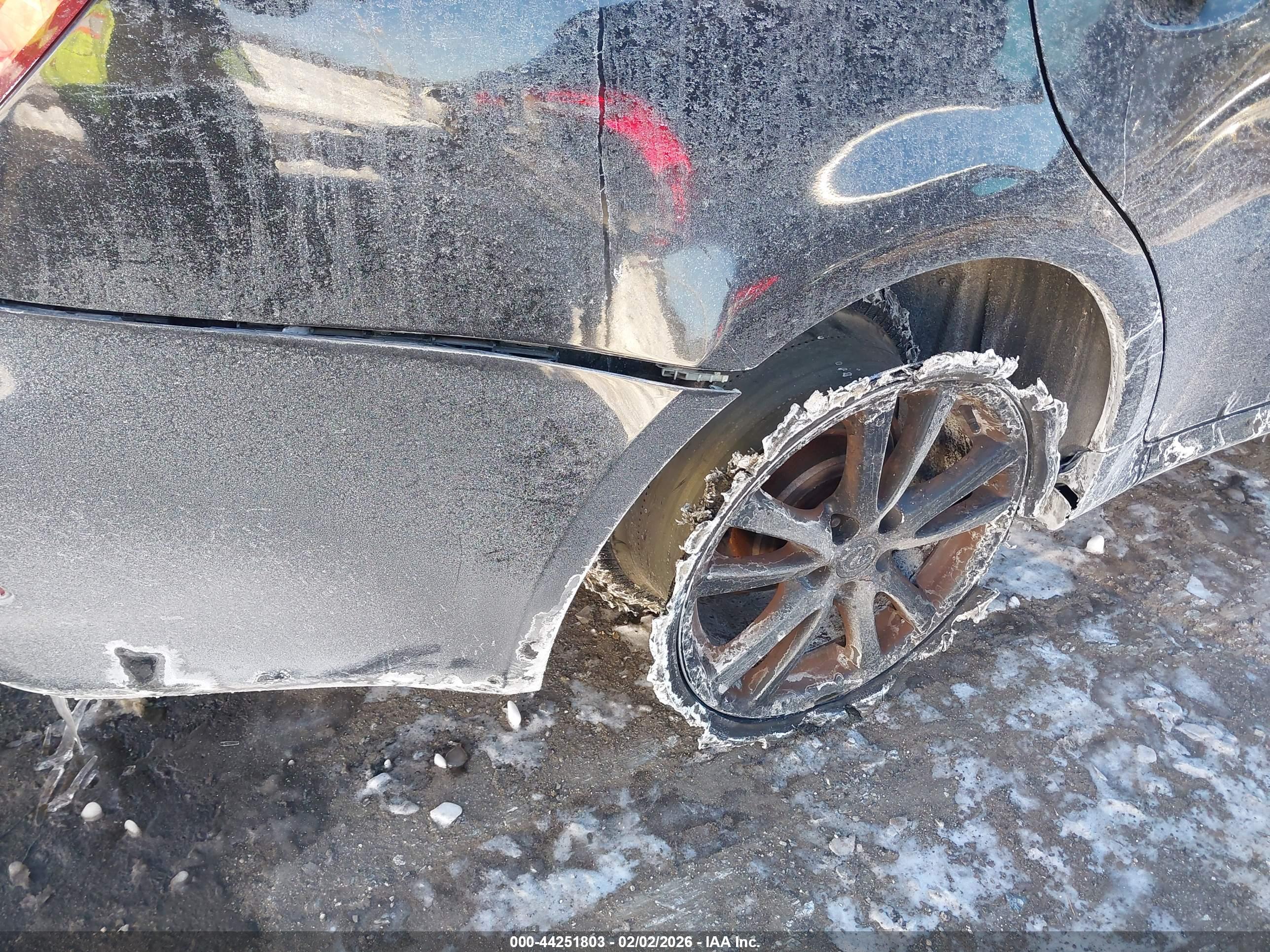 LEXUS IS image 6