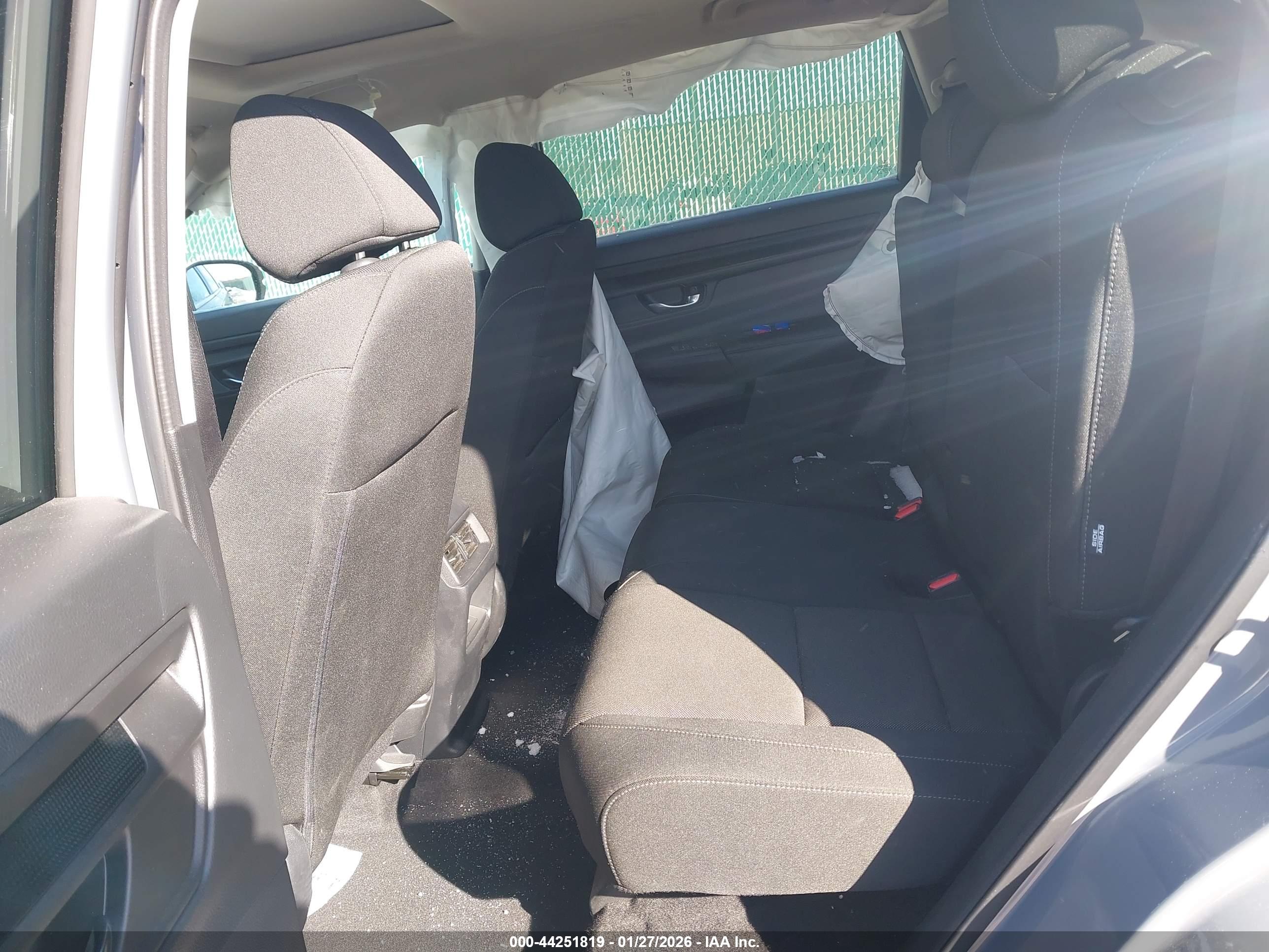 HONDA CR-V image 8