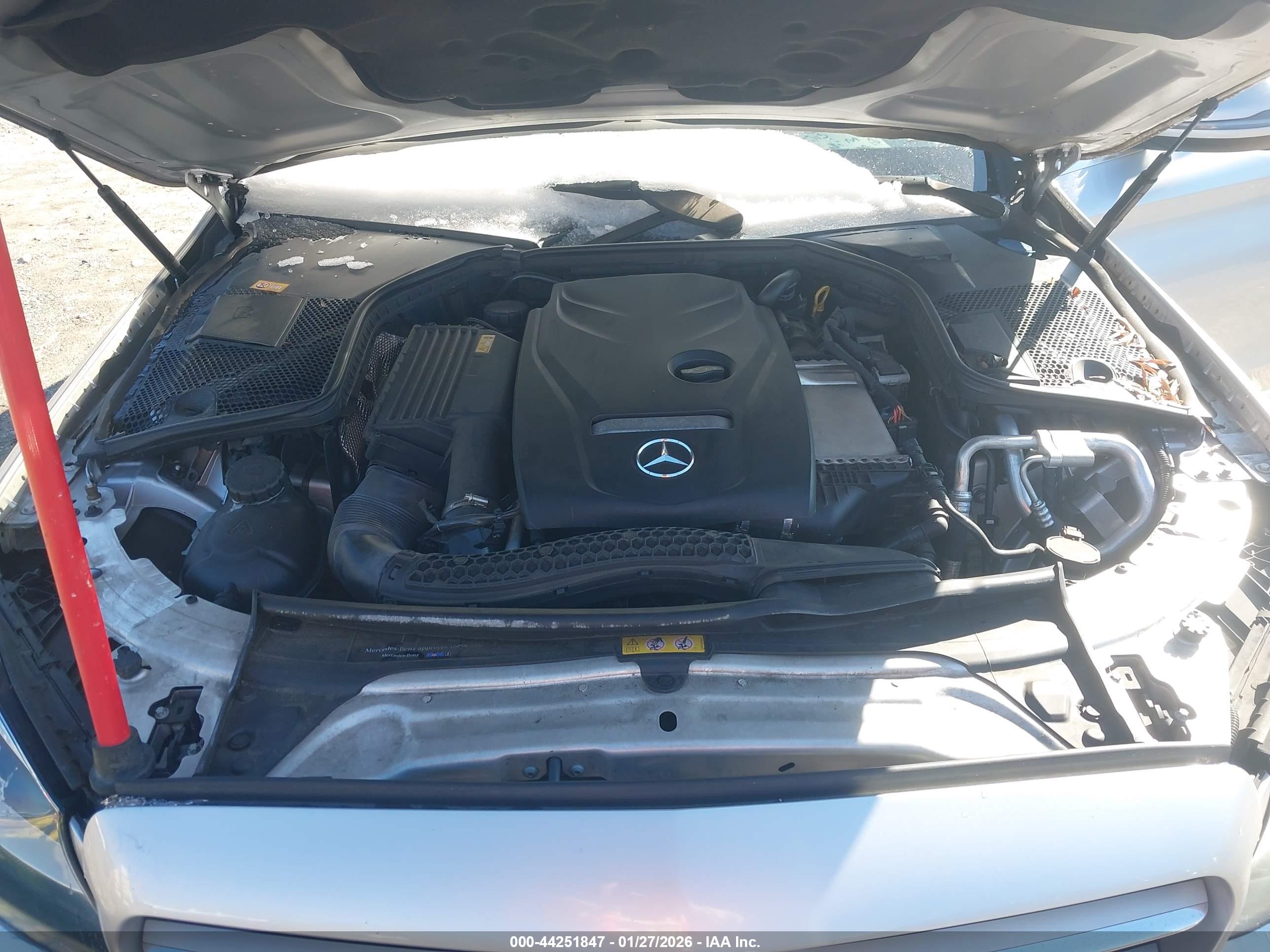MERCEDES-BENZ C image 10